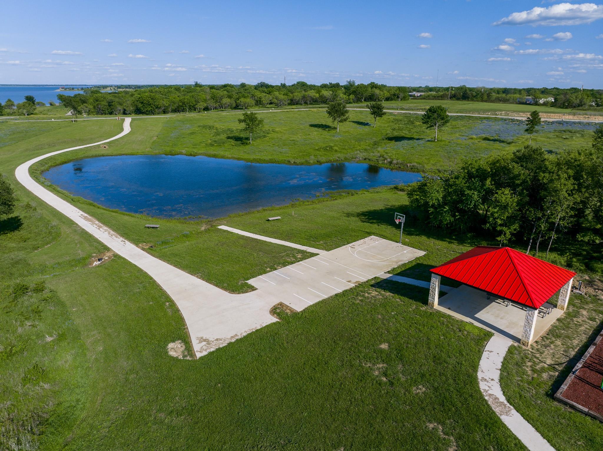 main property photo 34