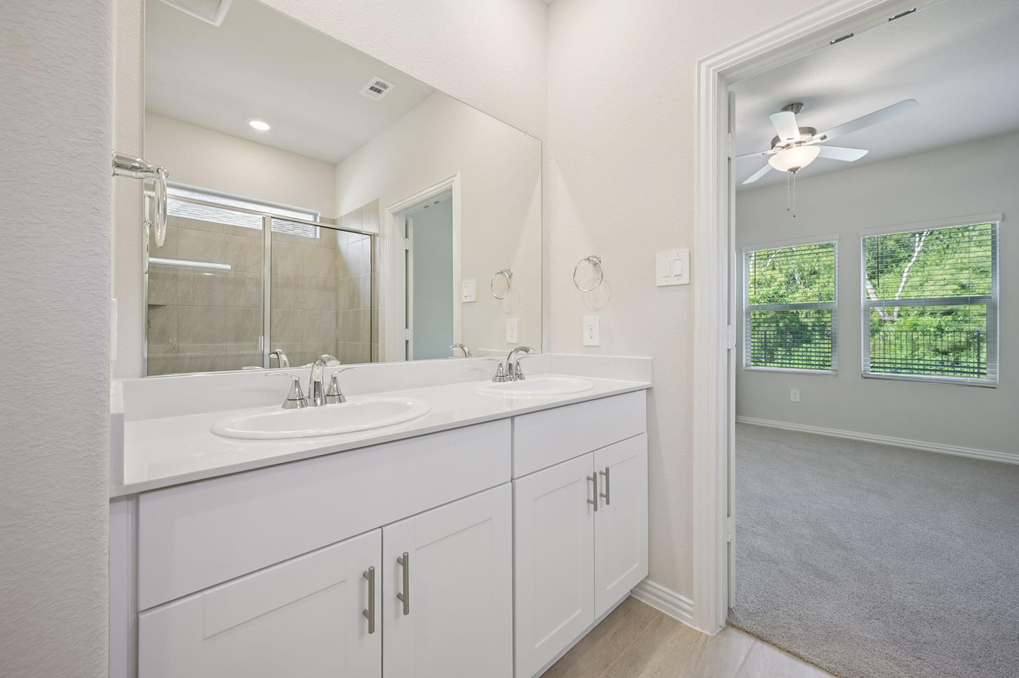 property viewer photo 15