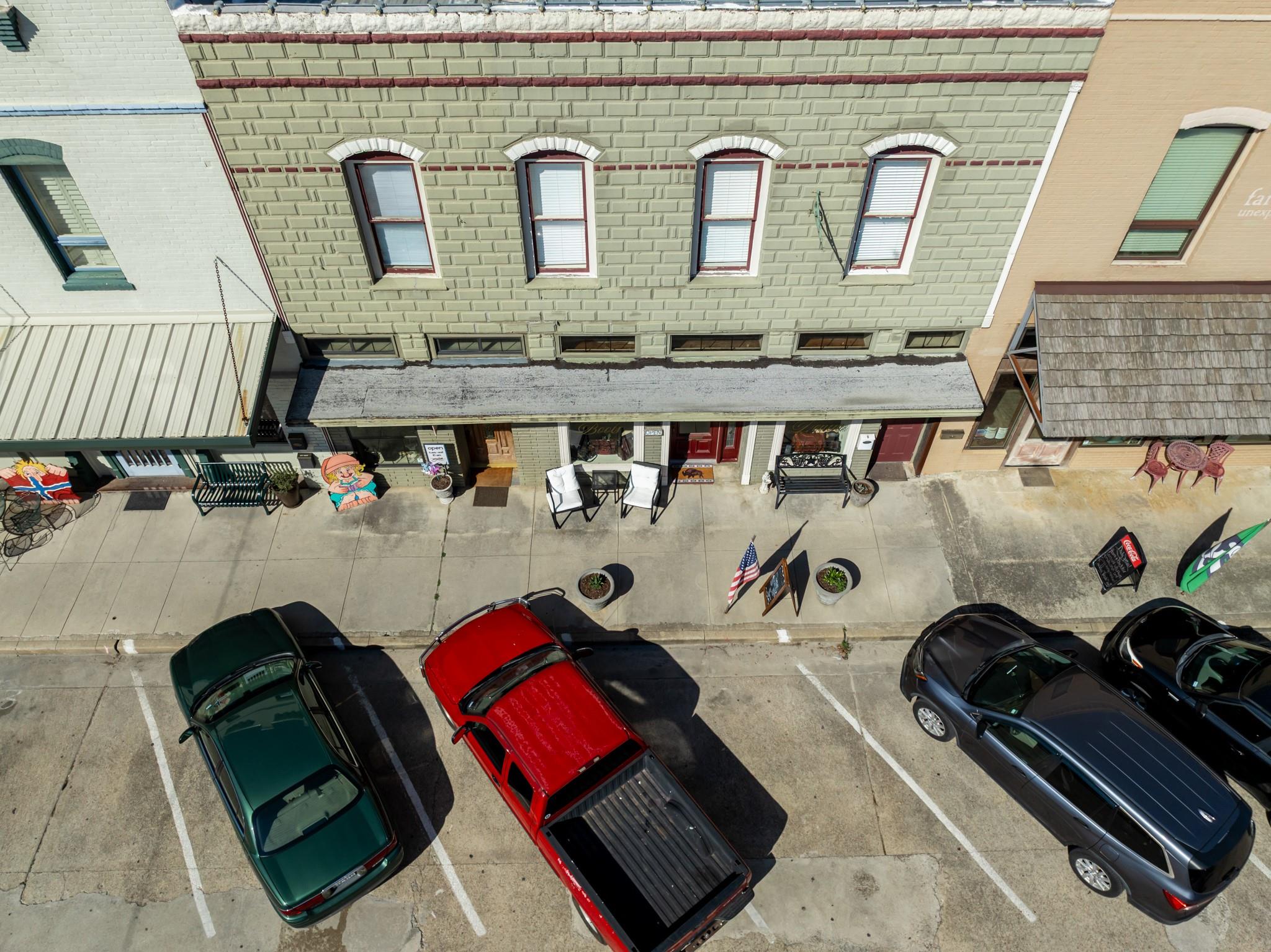 main property photo 35