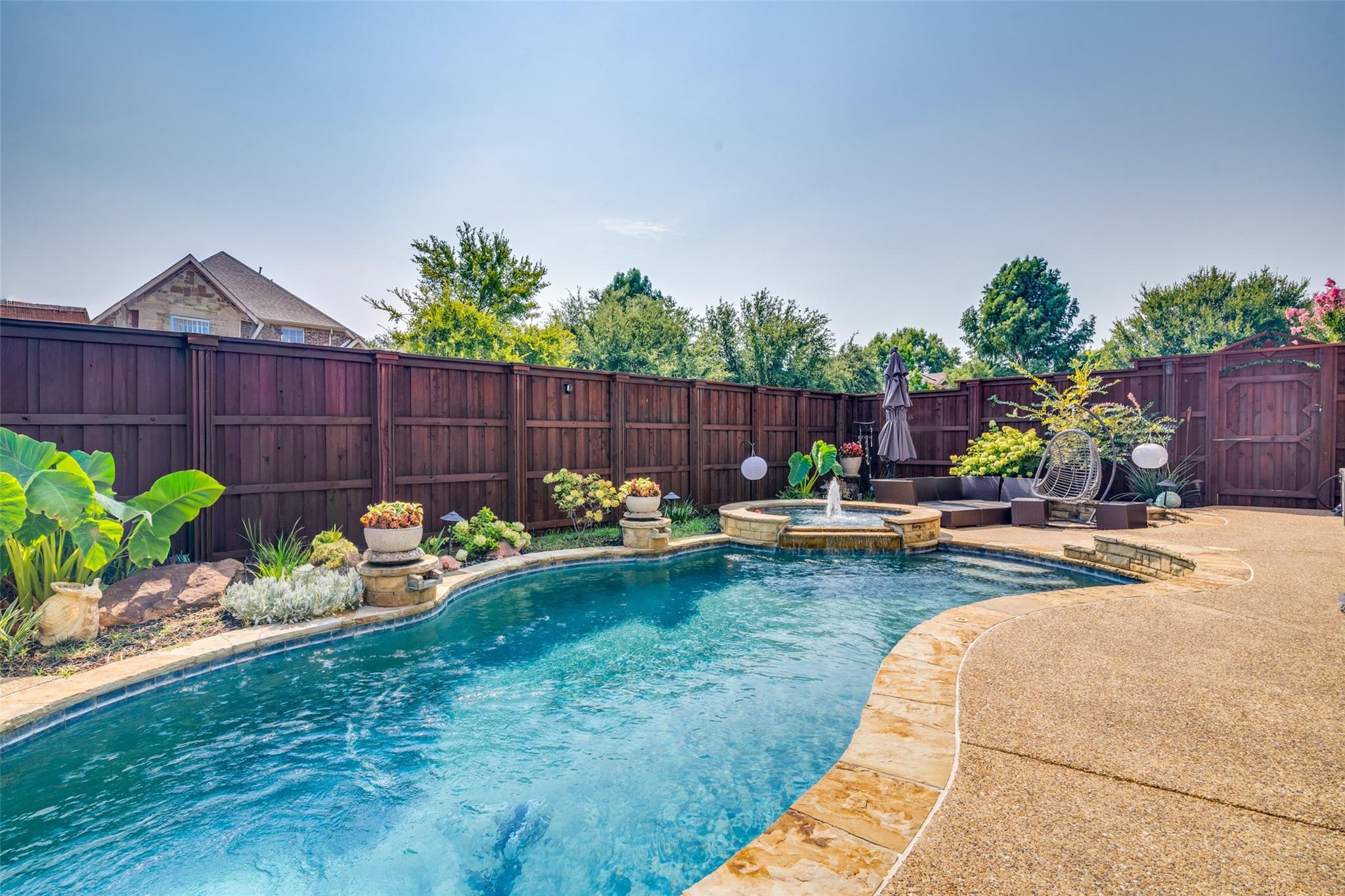property viewer photo 5