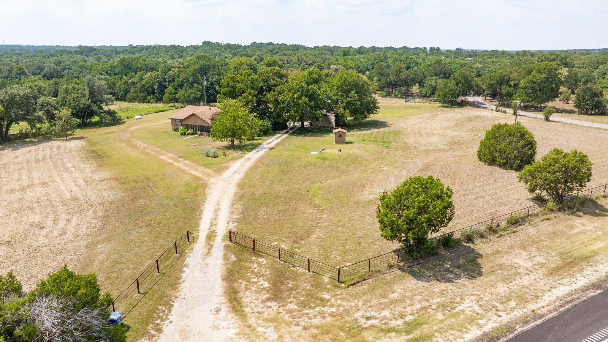 main property photo 36