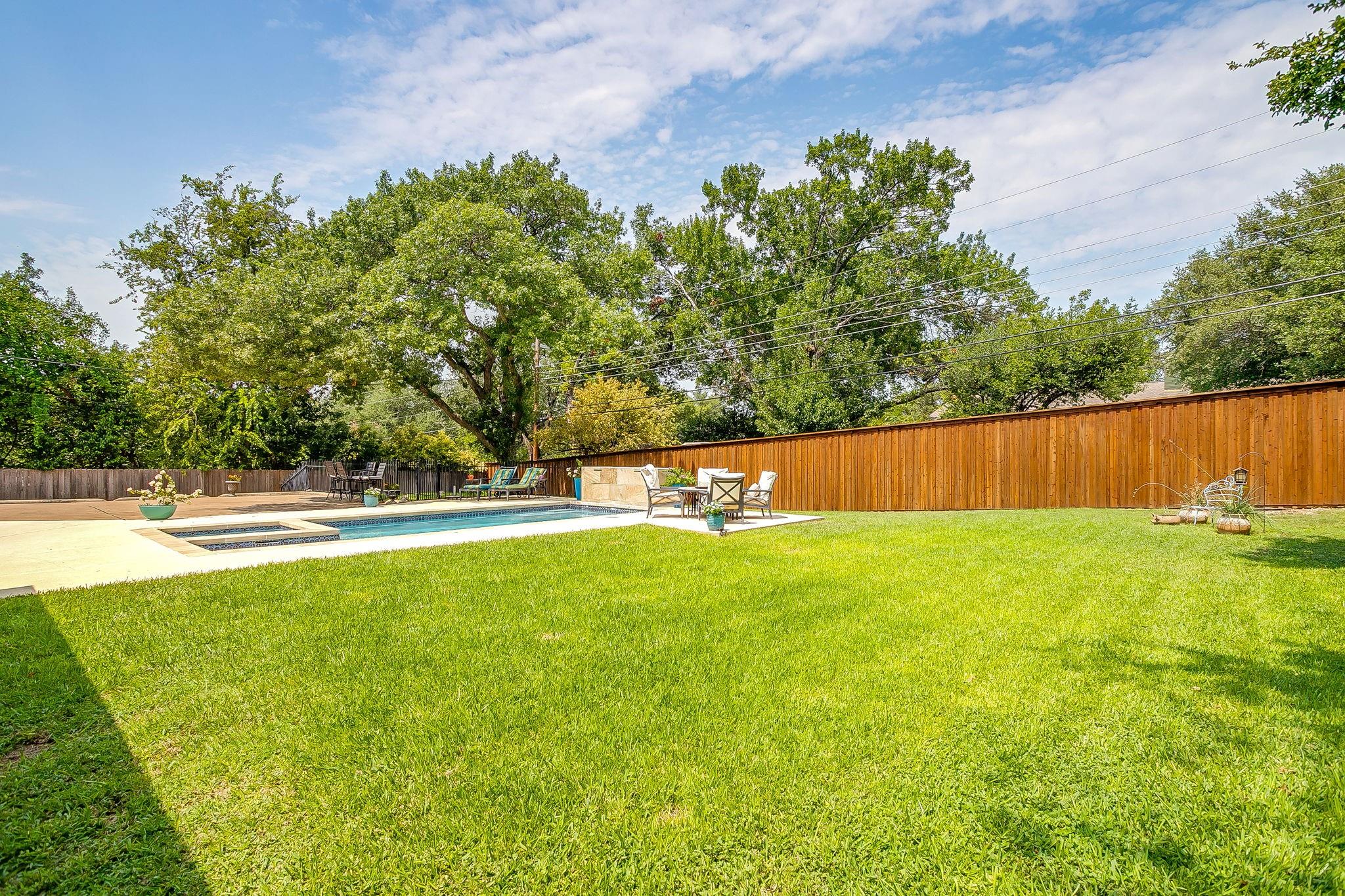 property viewer photo 35