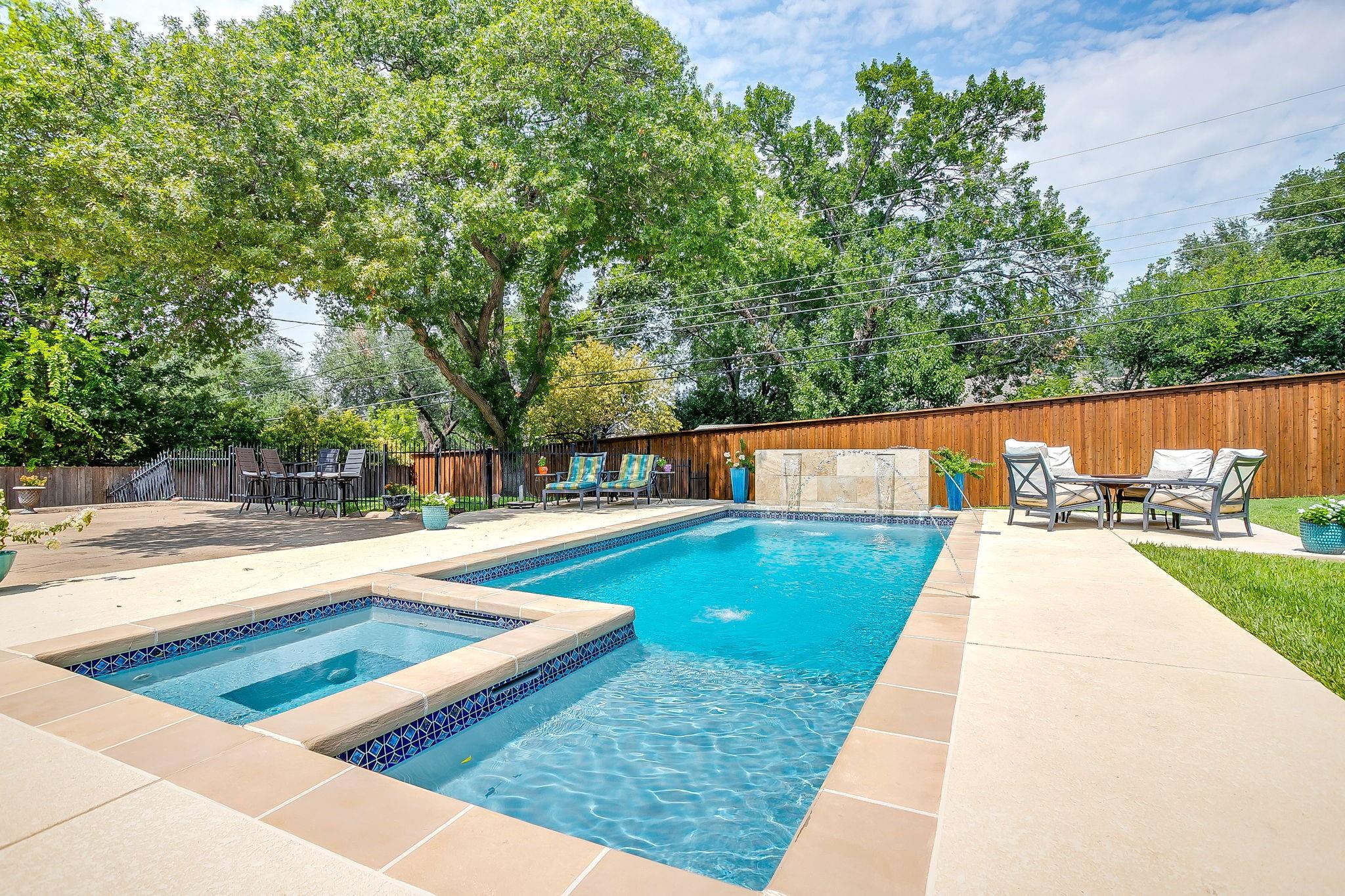 property viewer photo 36