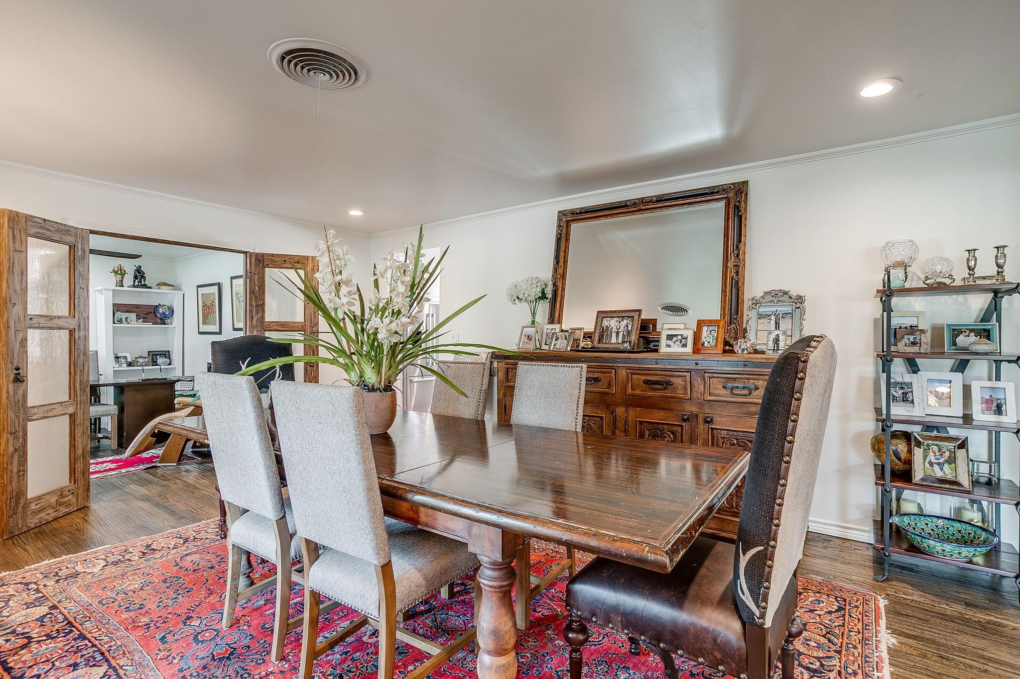 property viewer photo 6