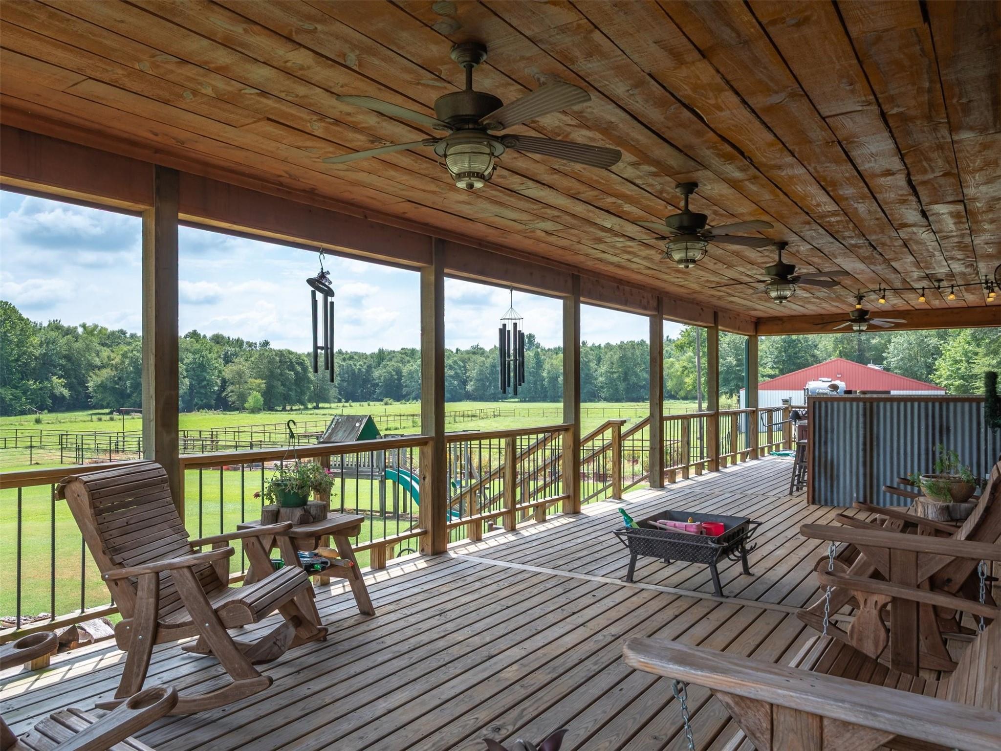 main property photo 24