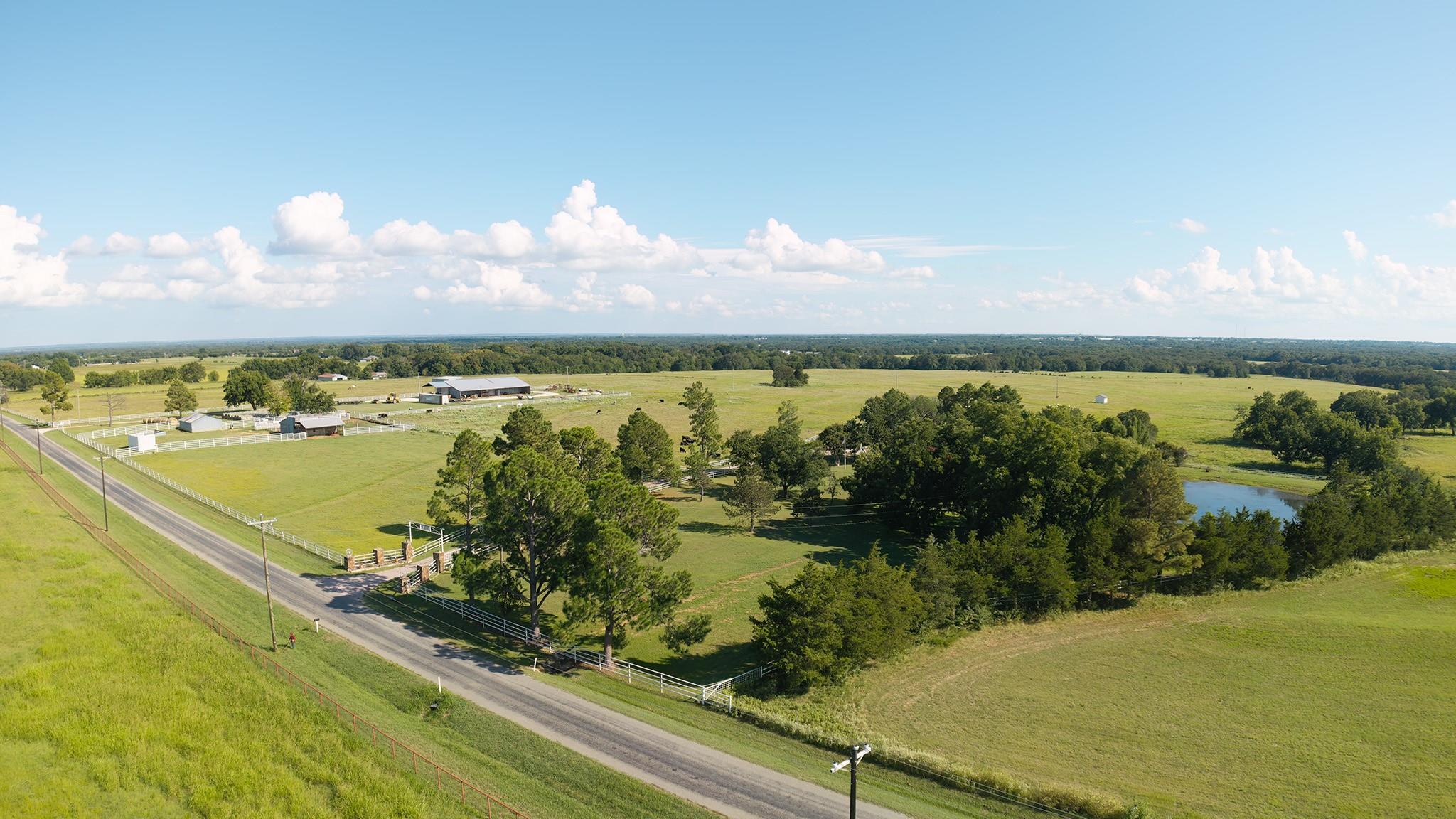 main property photo 31