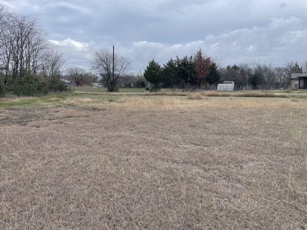 main property photo 6