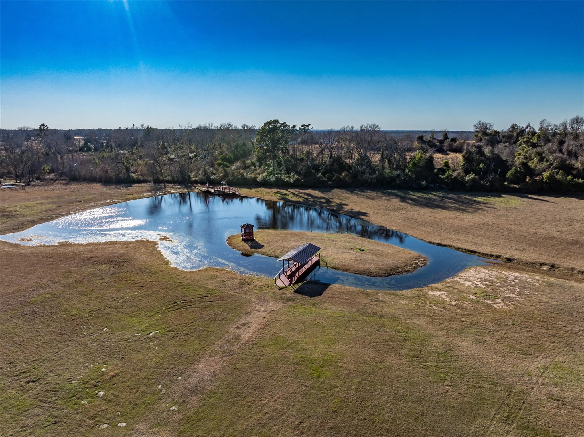 main property photo 39