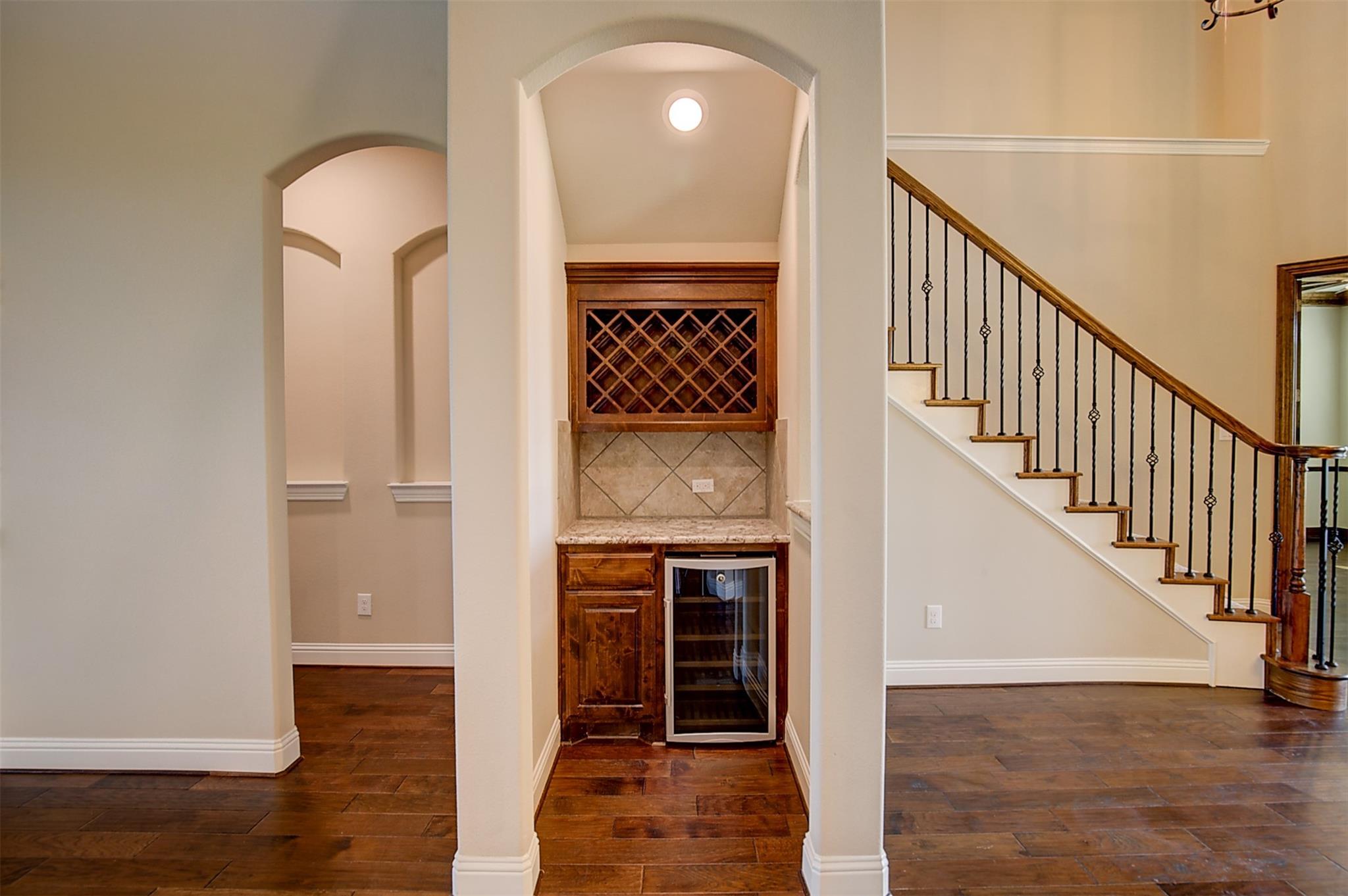 property viewer photo 15