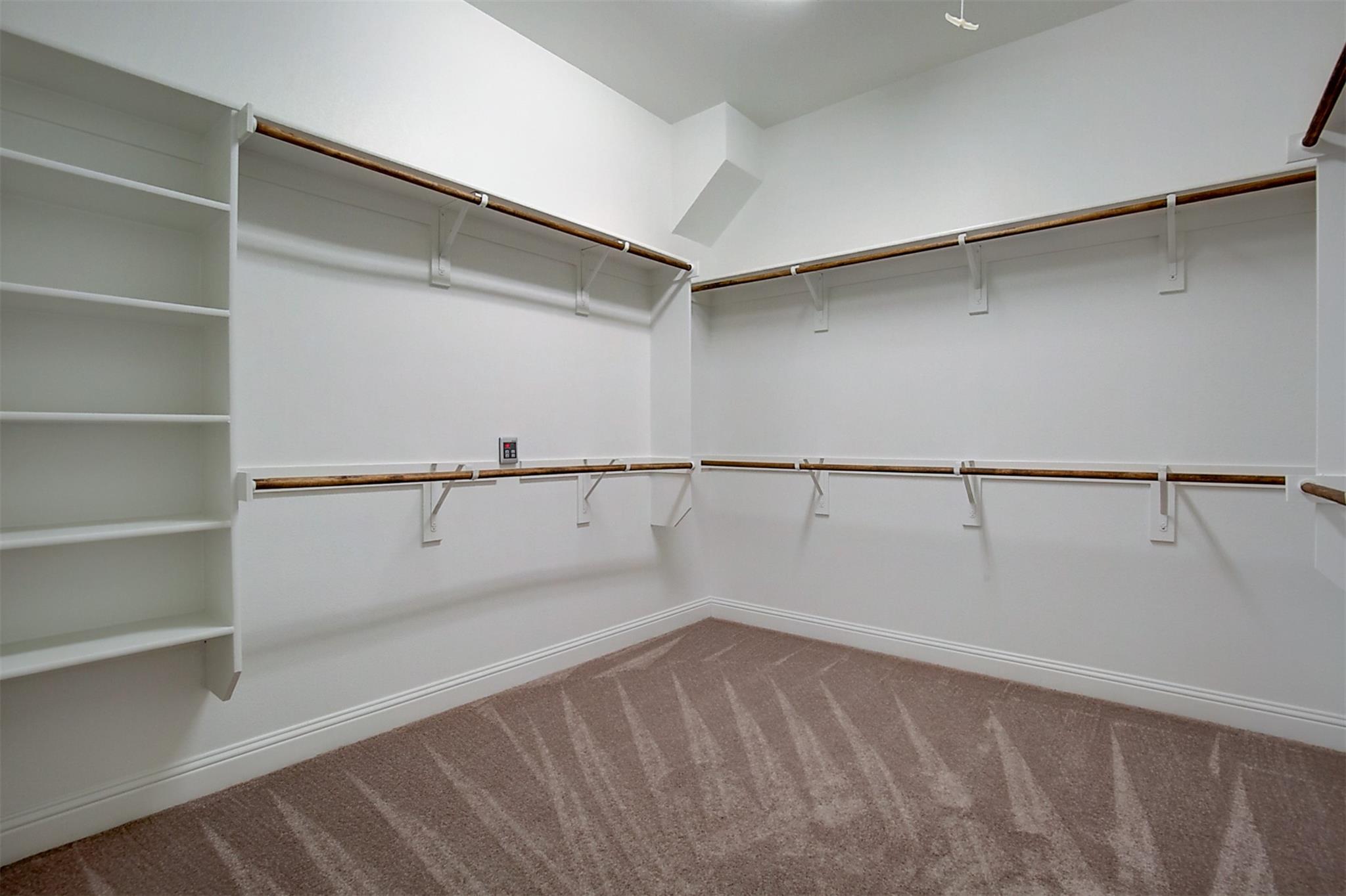 property viewer photo 19