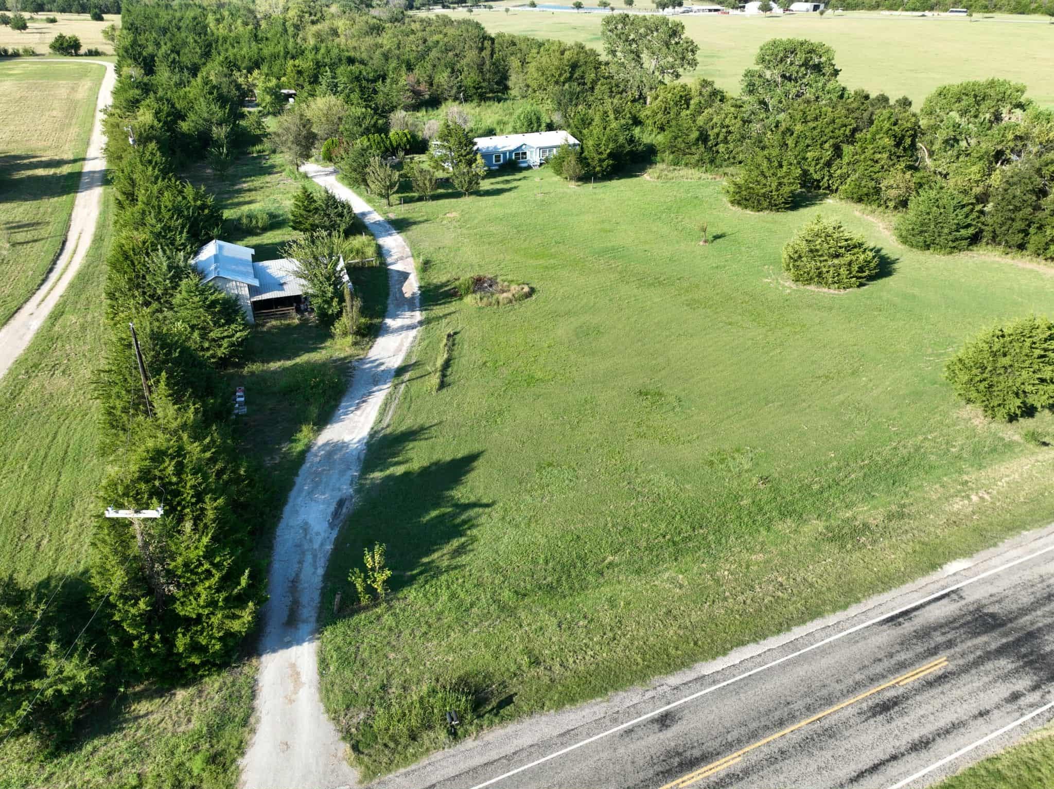 main property photo 6