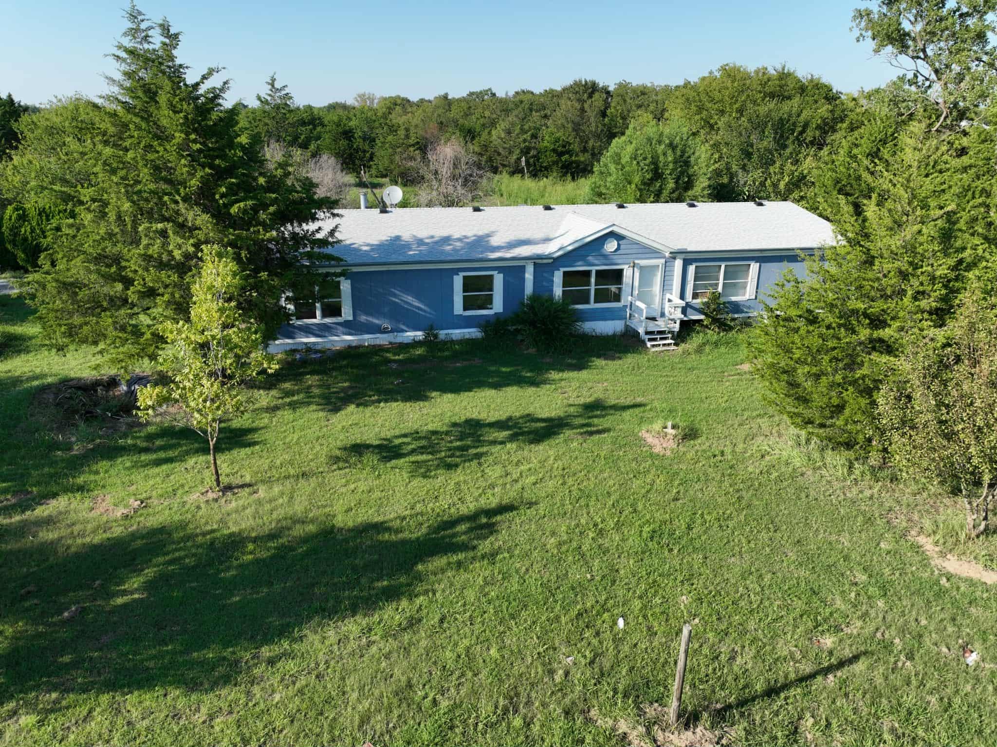 main property photo 8