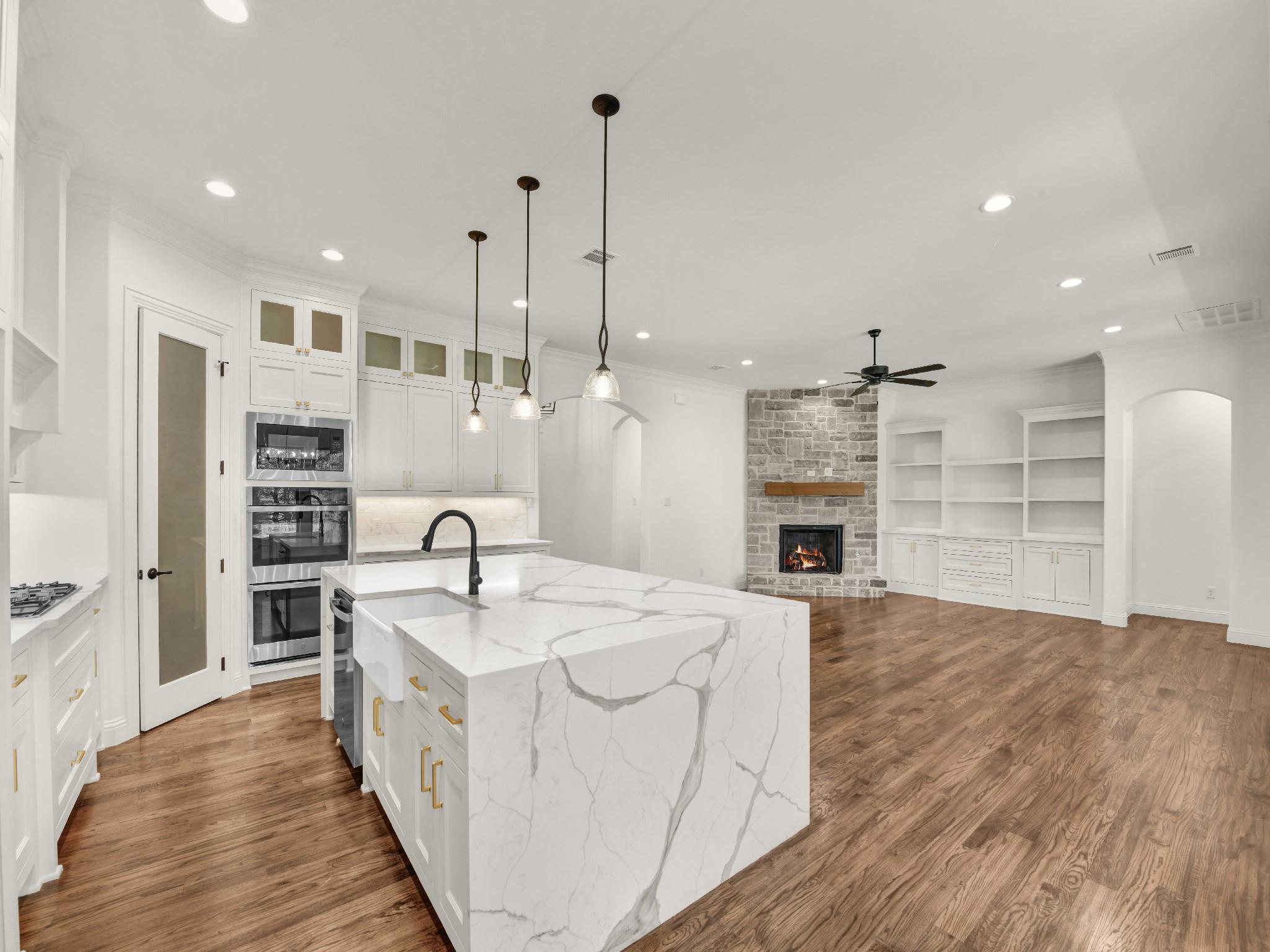 property viewer photo 19