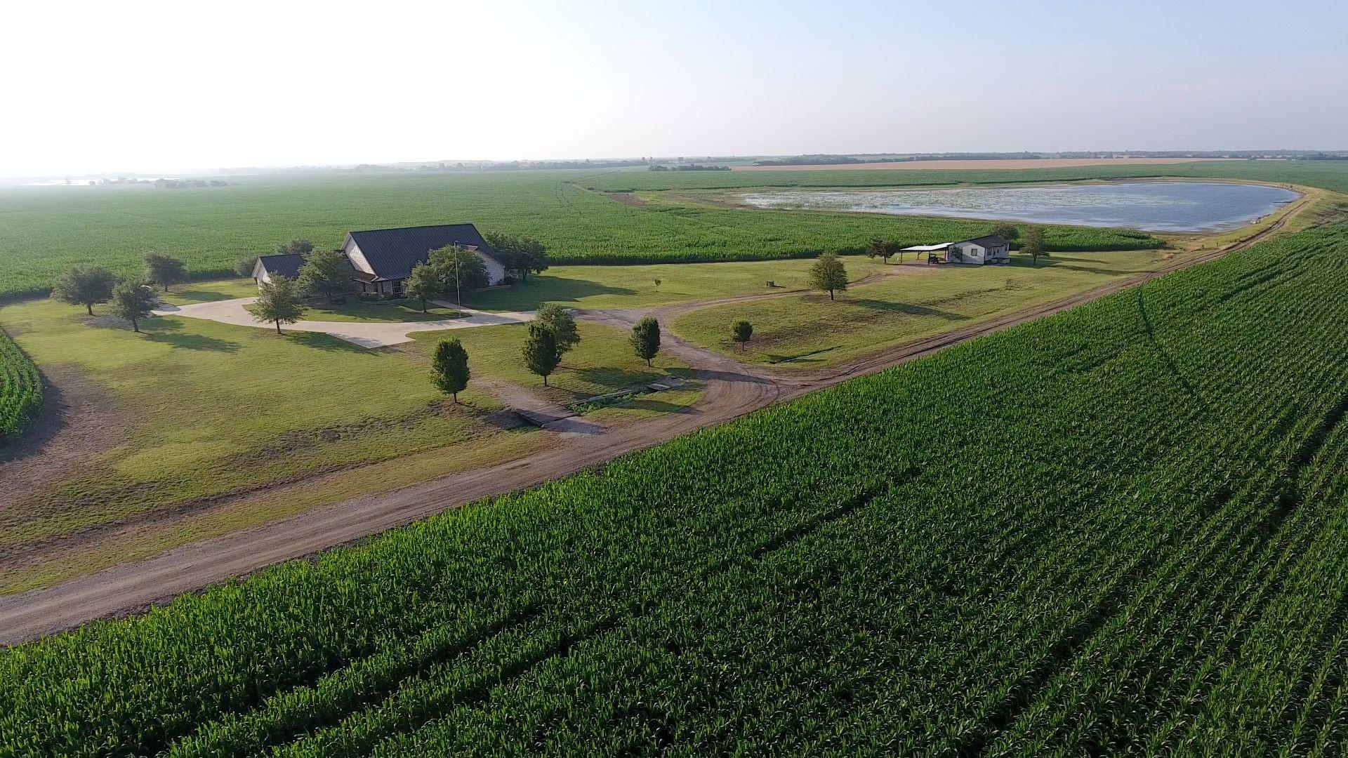 main property photo 25