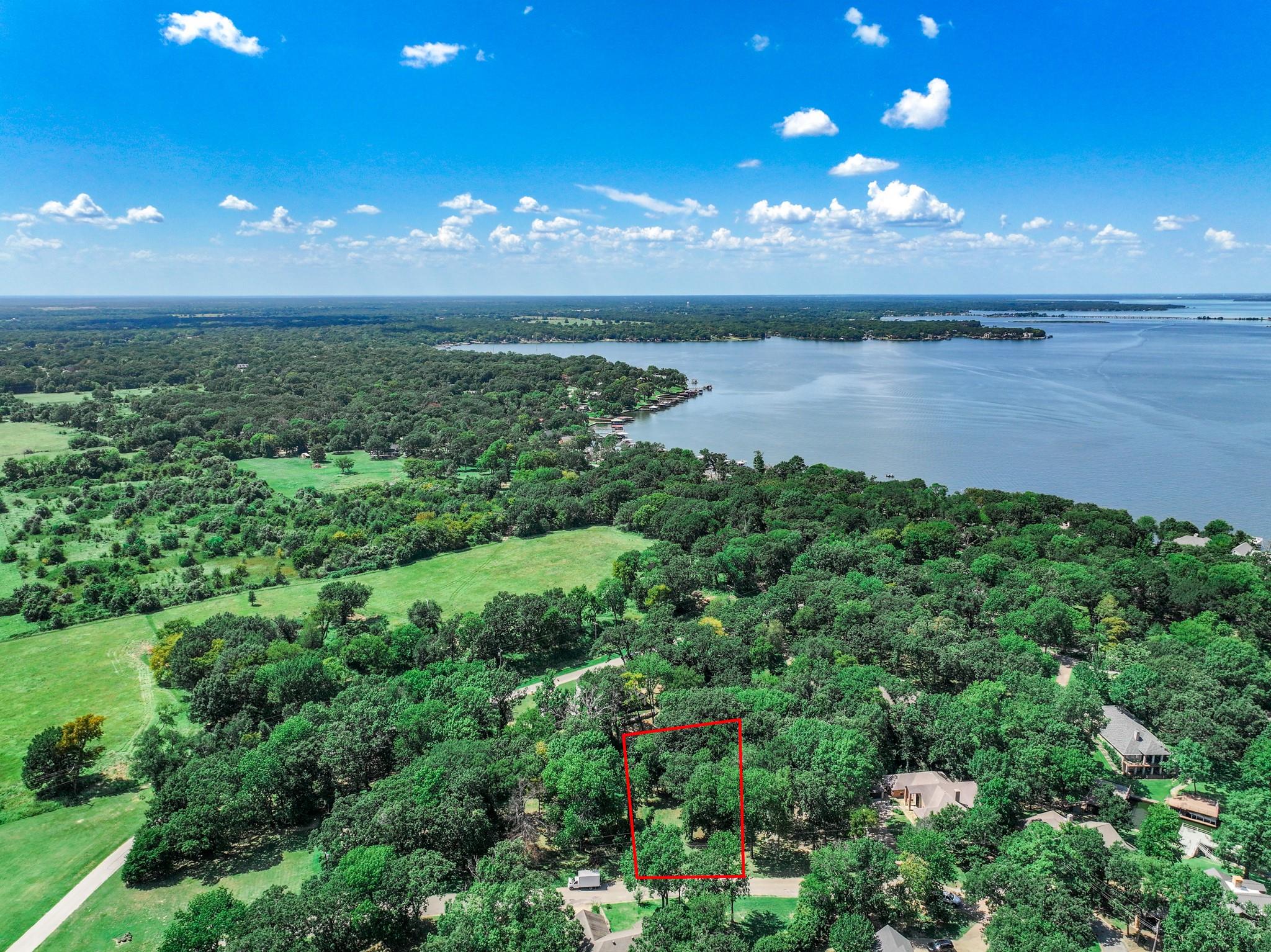main property photo 16