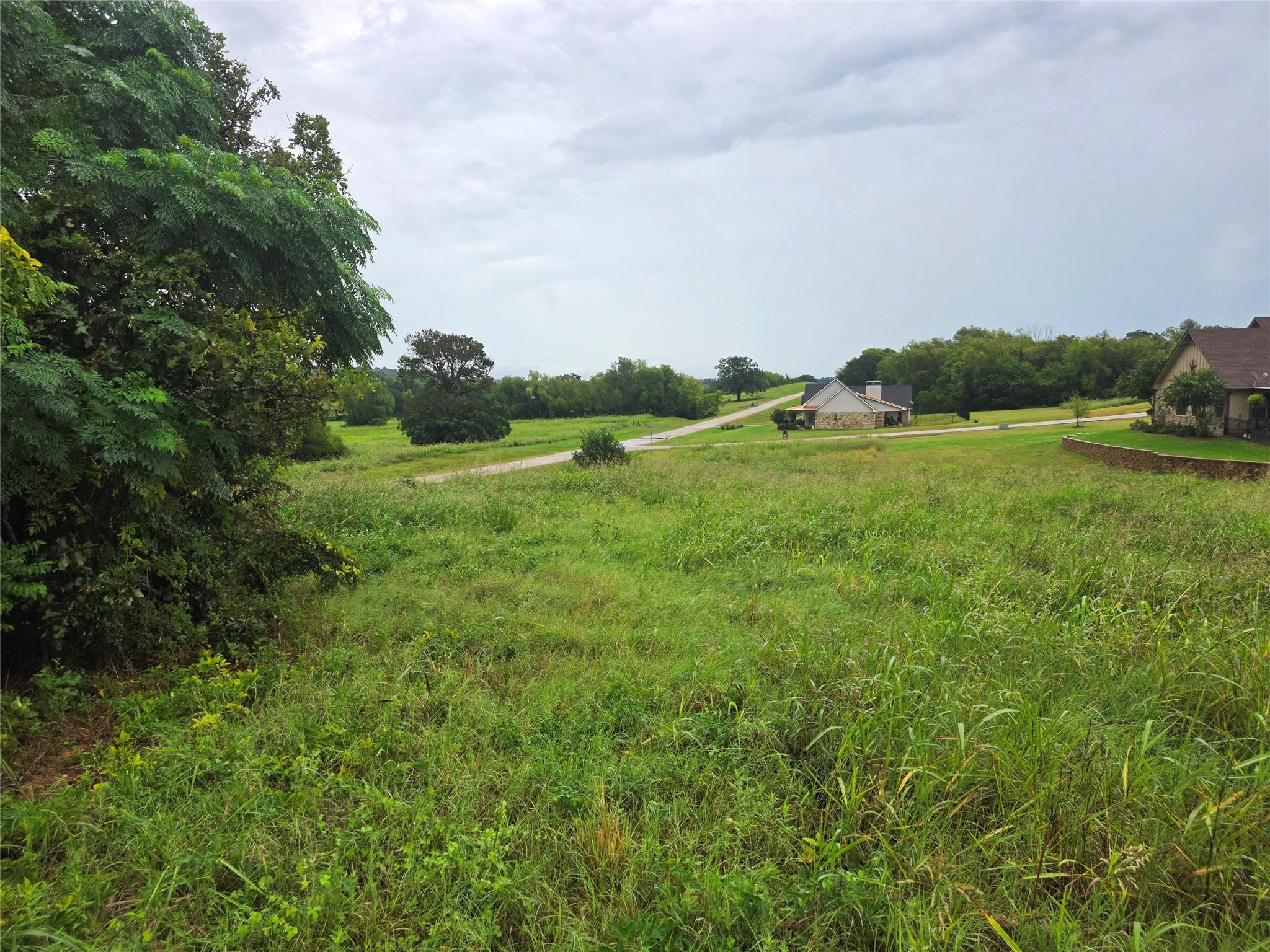 main property photo 23