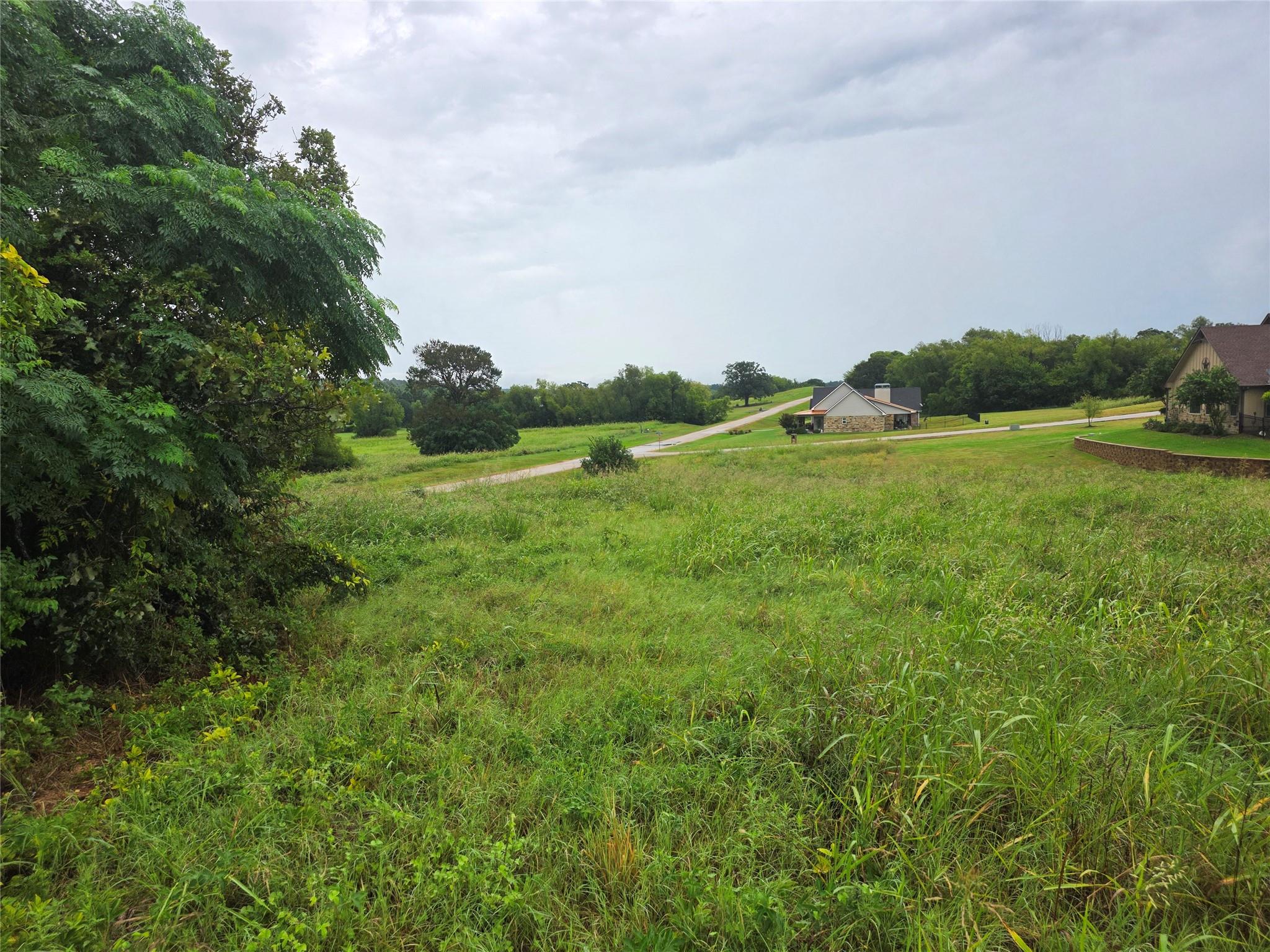 main property photo 24