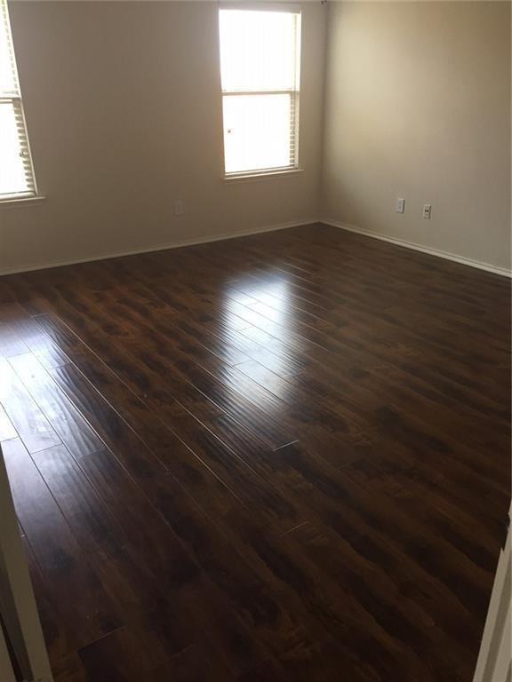 property viewer photo 16