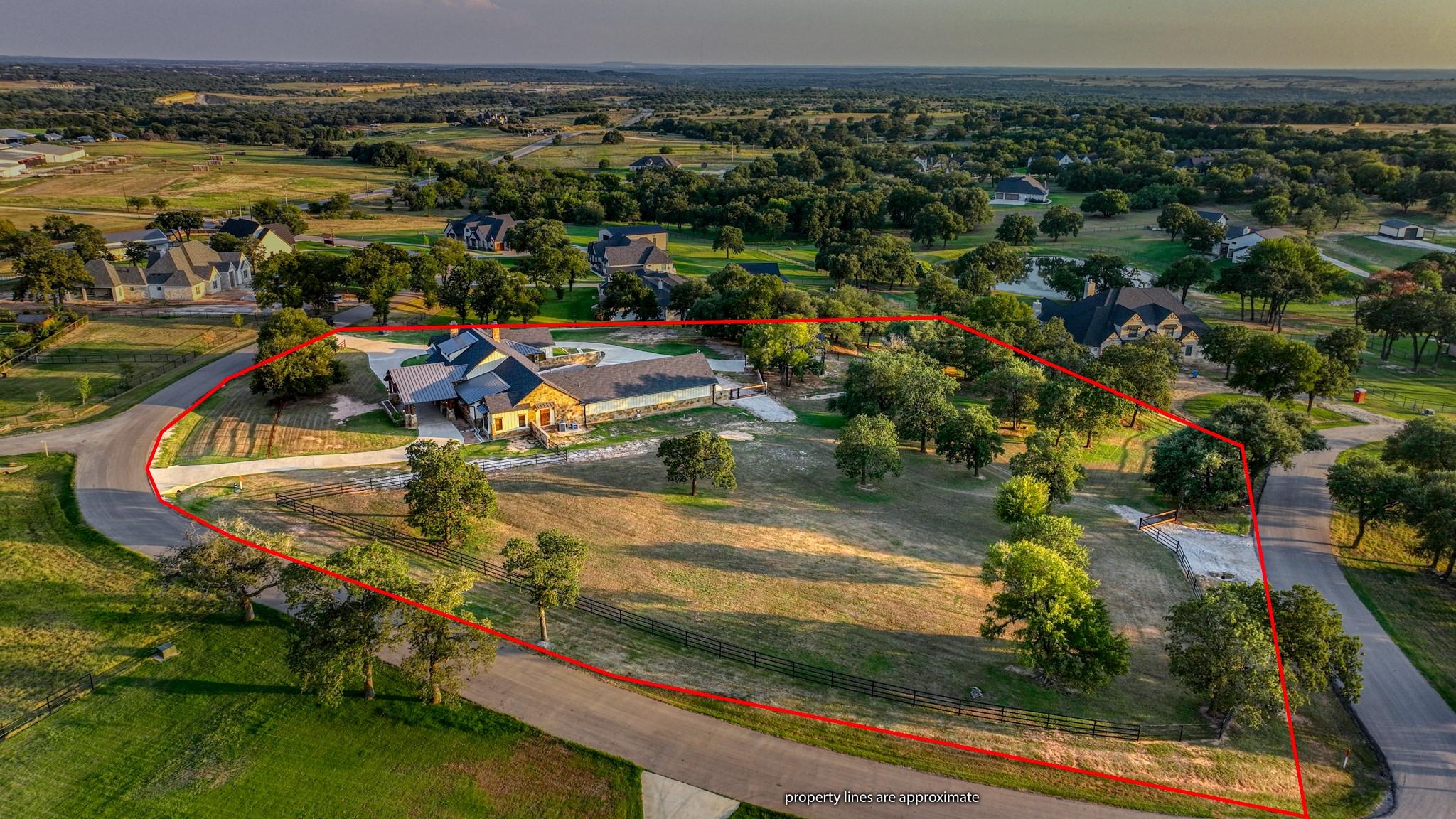 main property photo 30