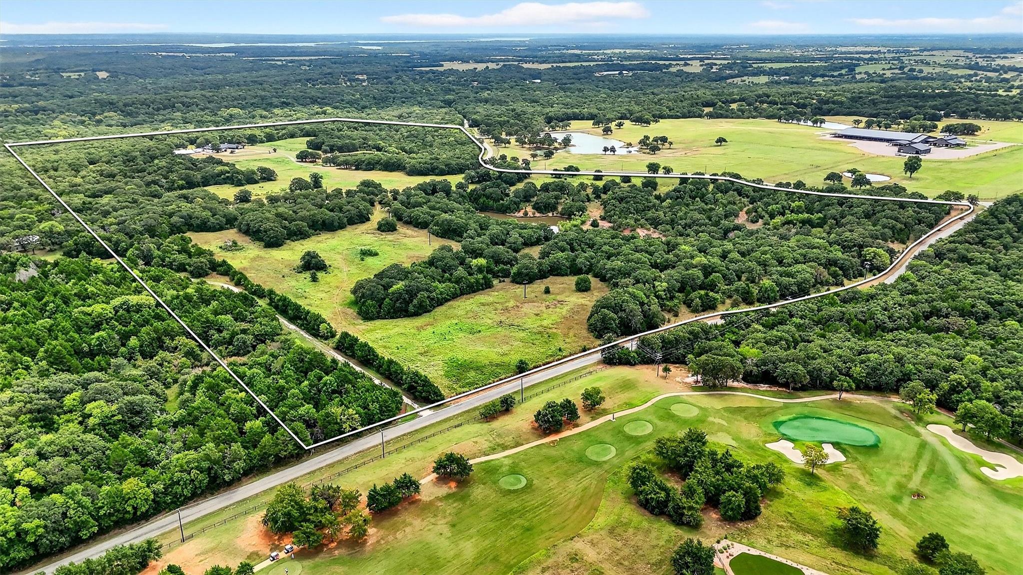 main property photo 13