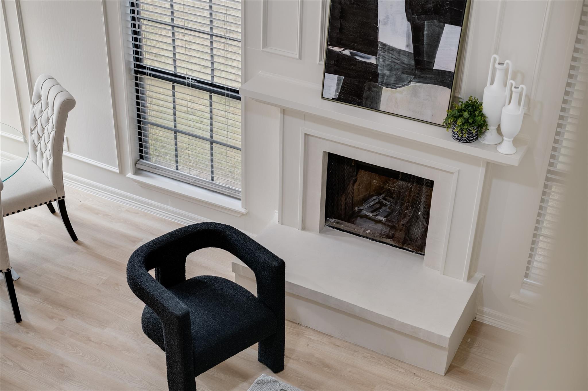 property viewer photo 3