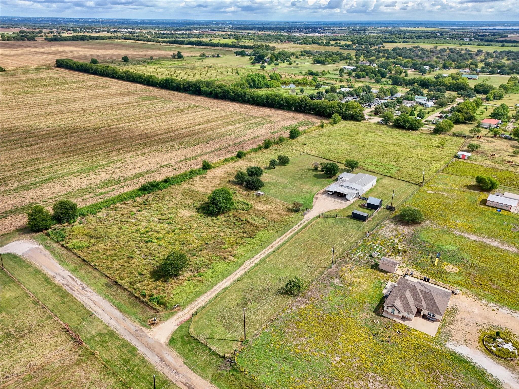 main property photo 6