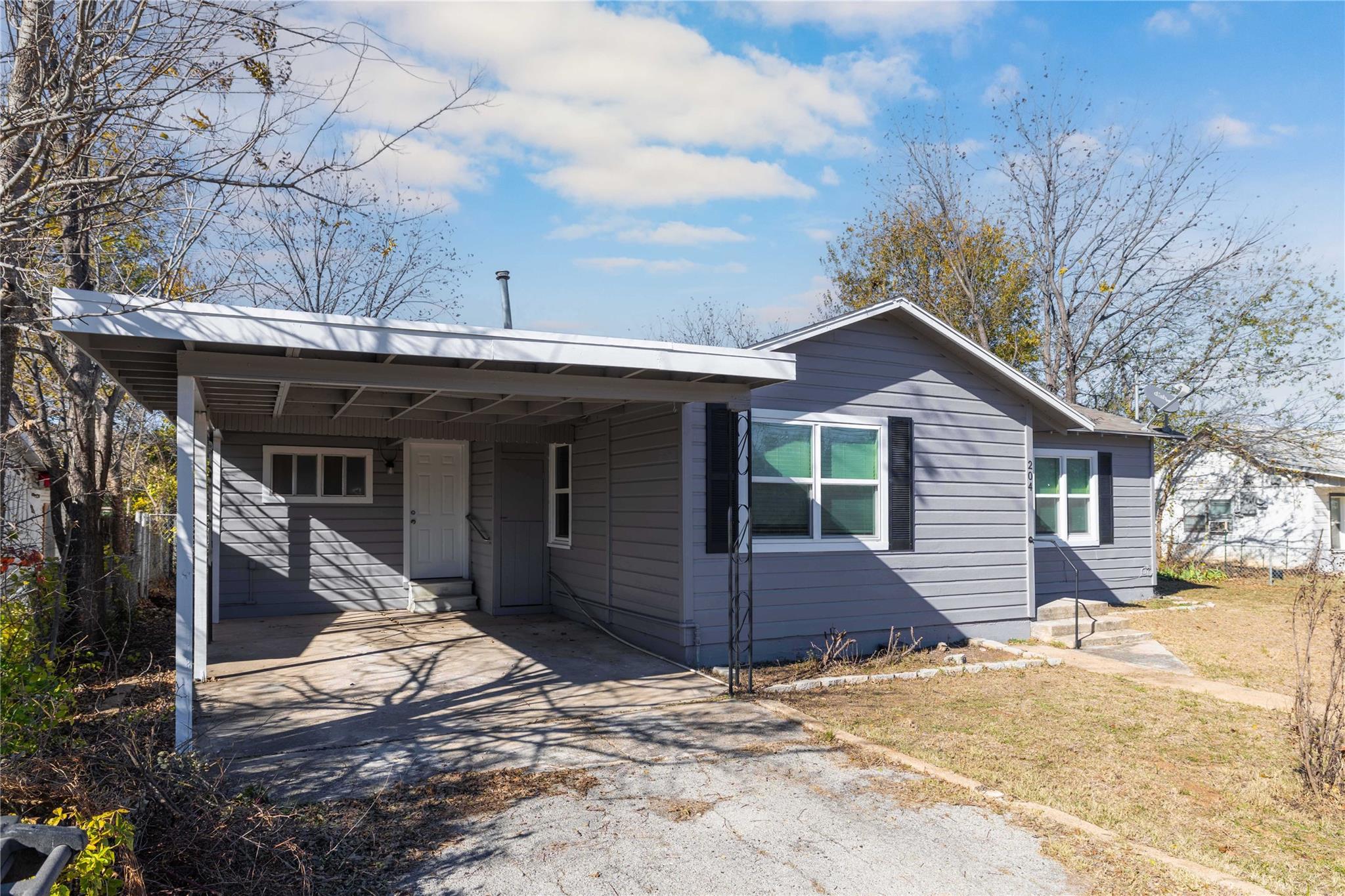 main property photo 19