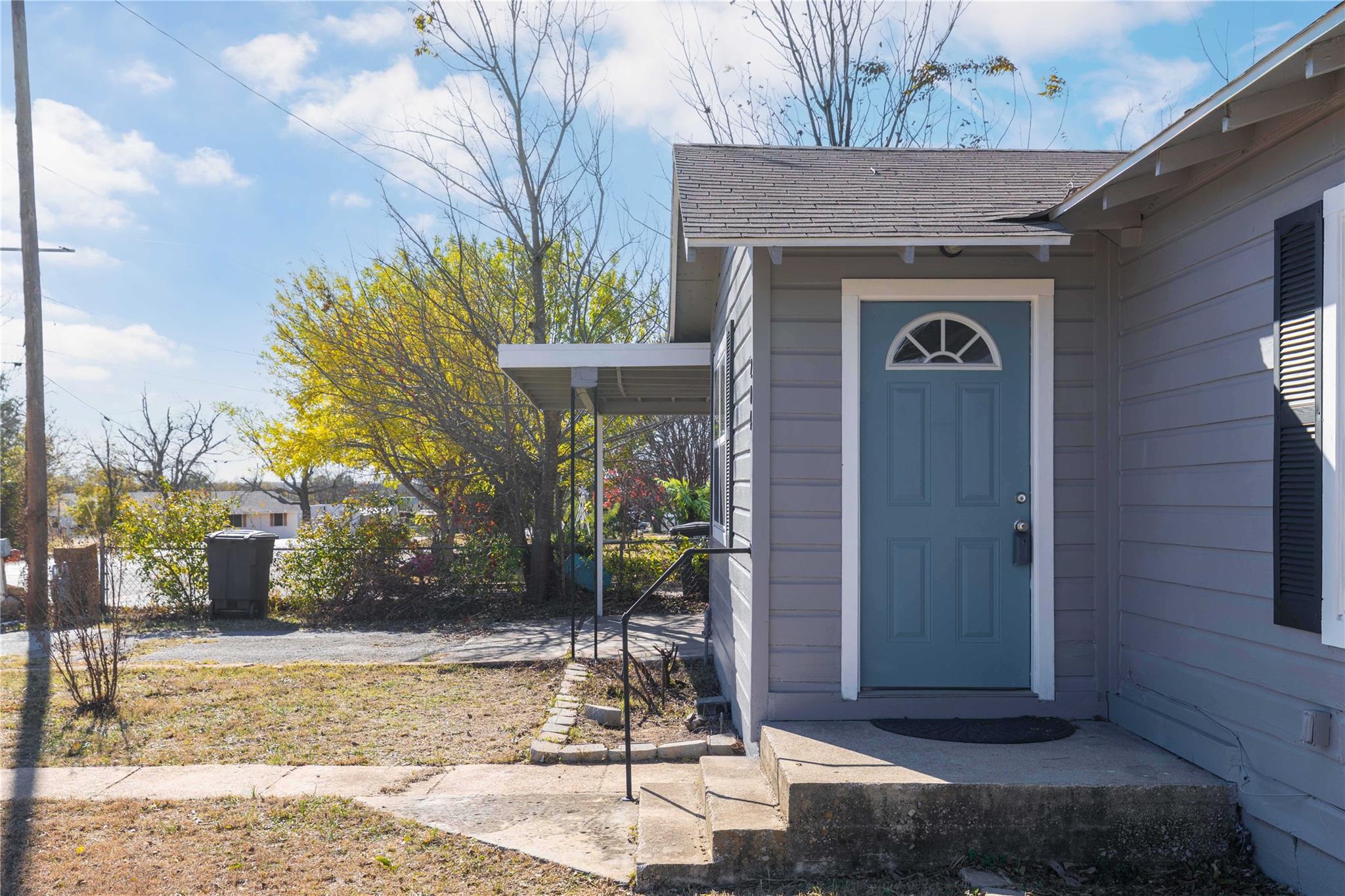 main property photo 22