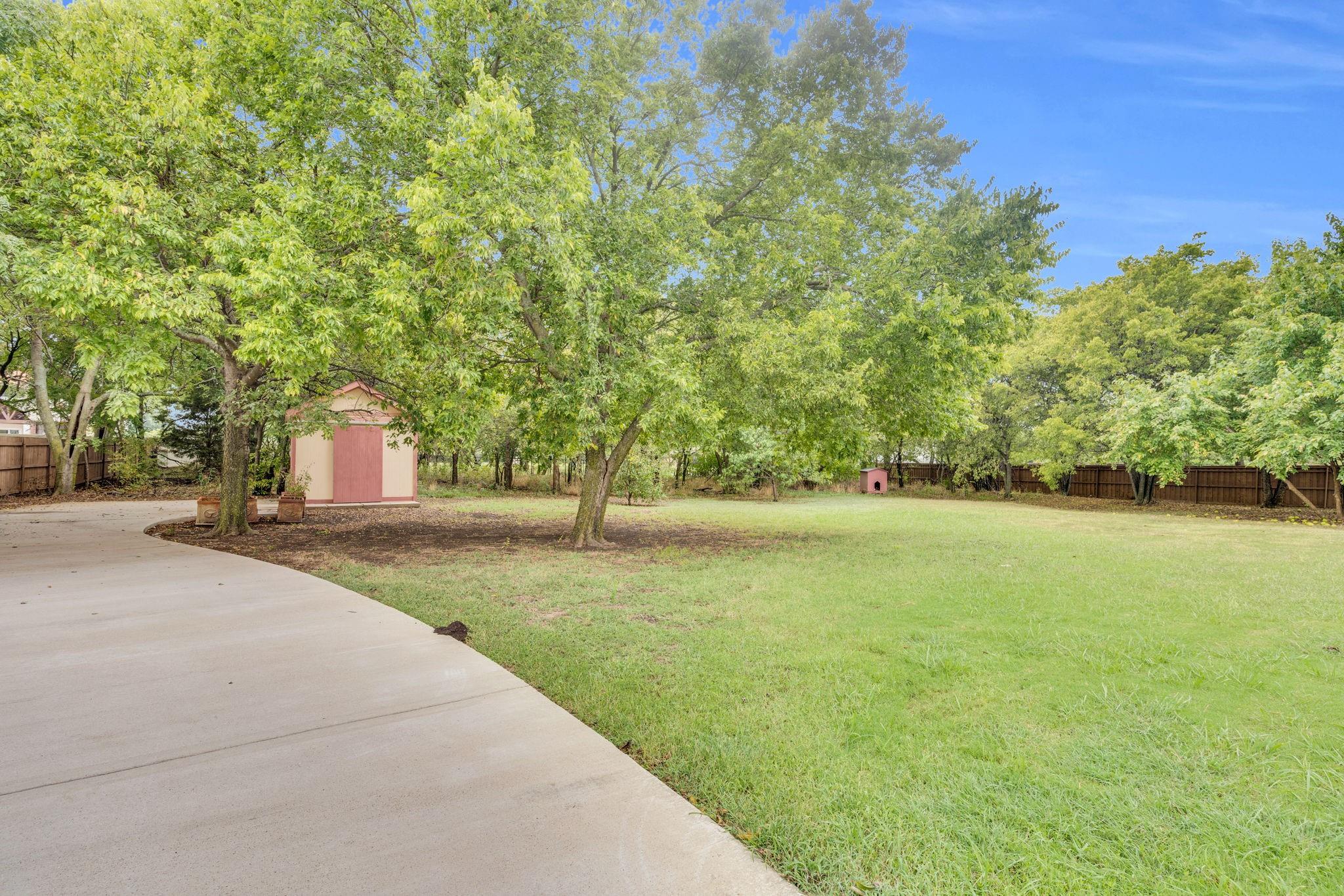 main property photo 7