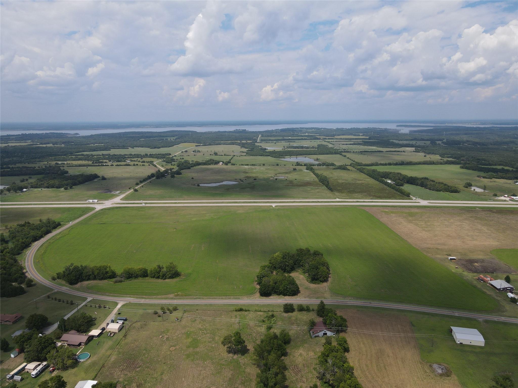 main property photo 12