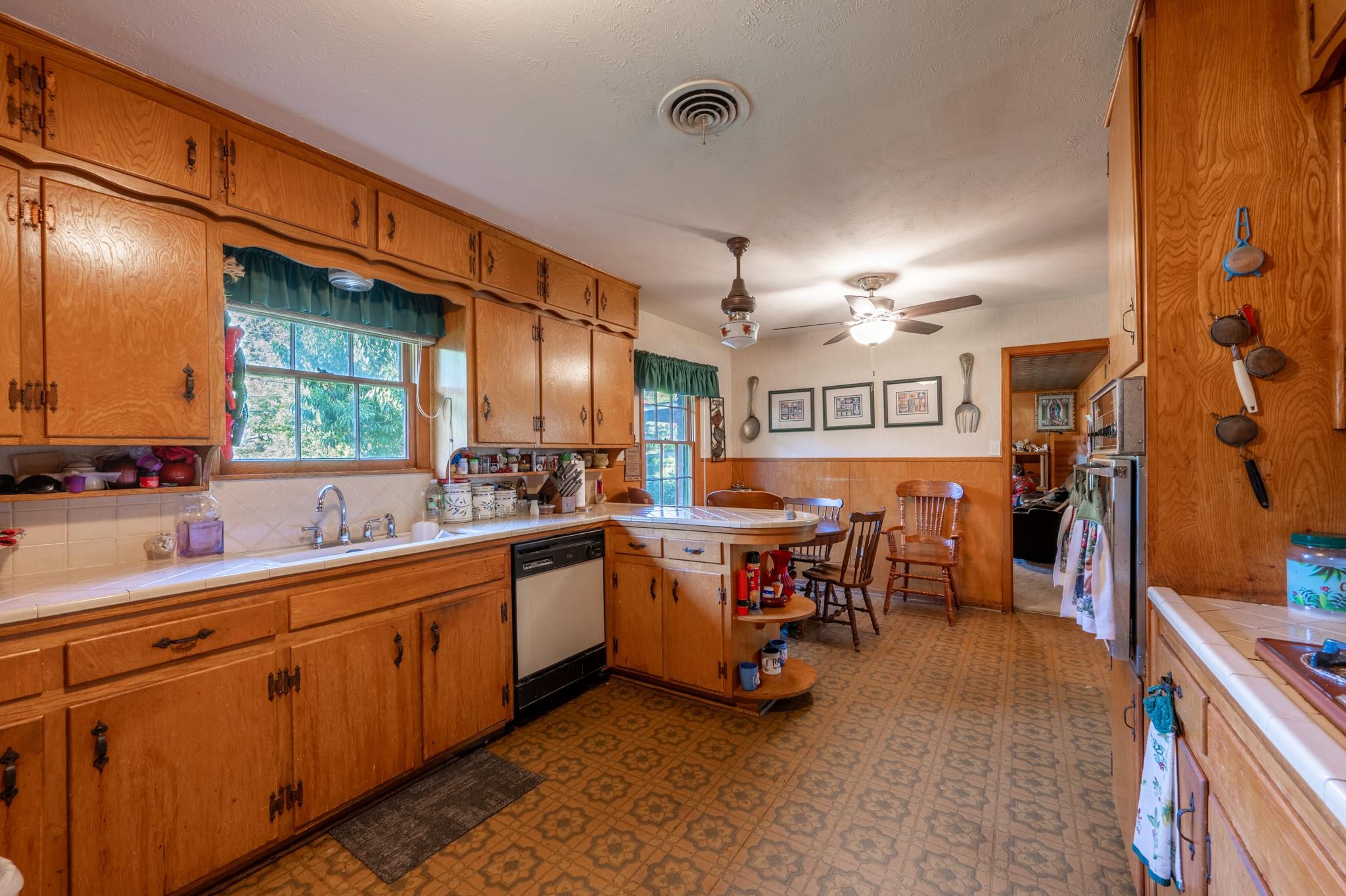 property viewer photo 23