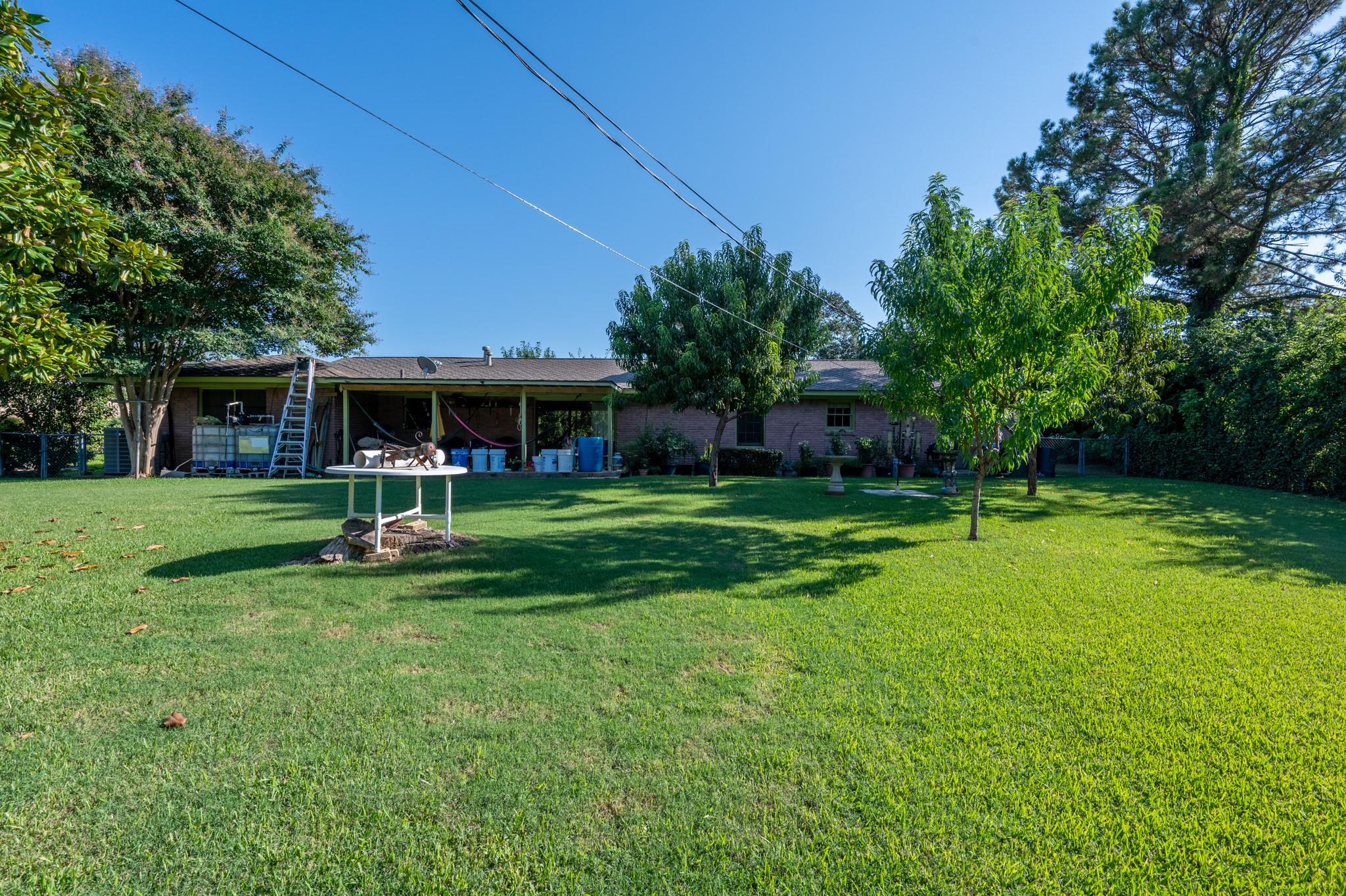 property viewer photo 6