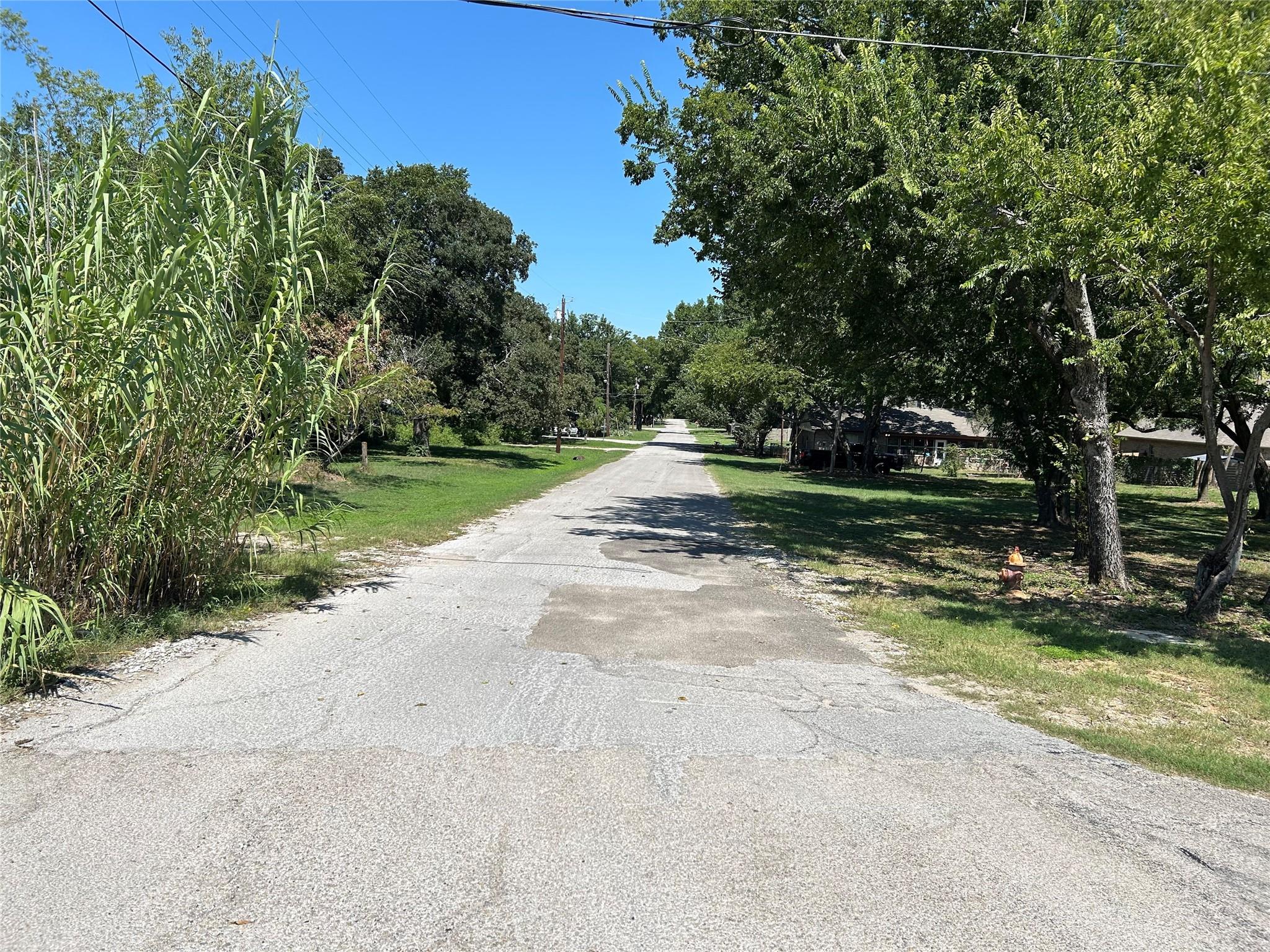 main property photo 6