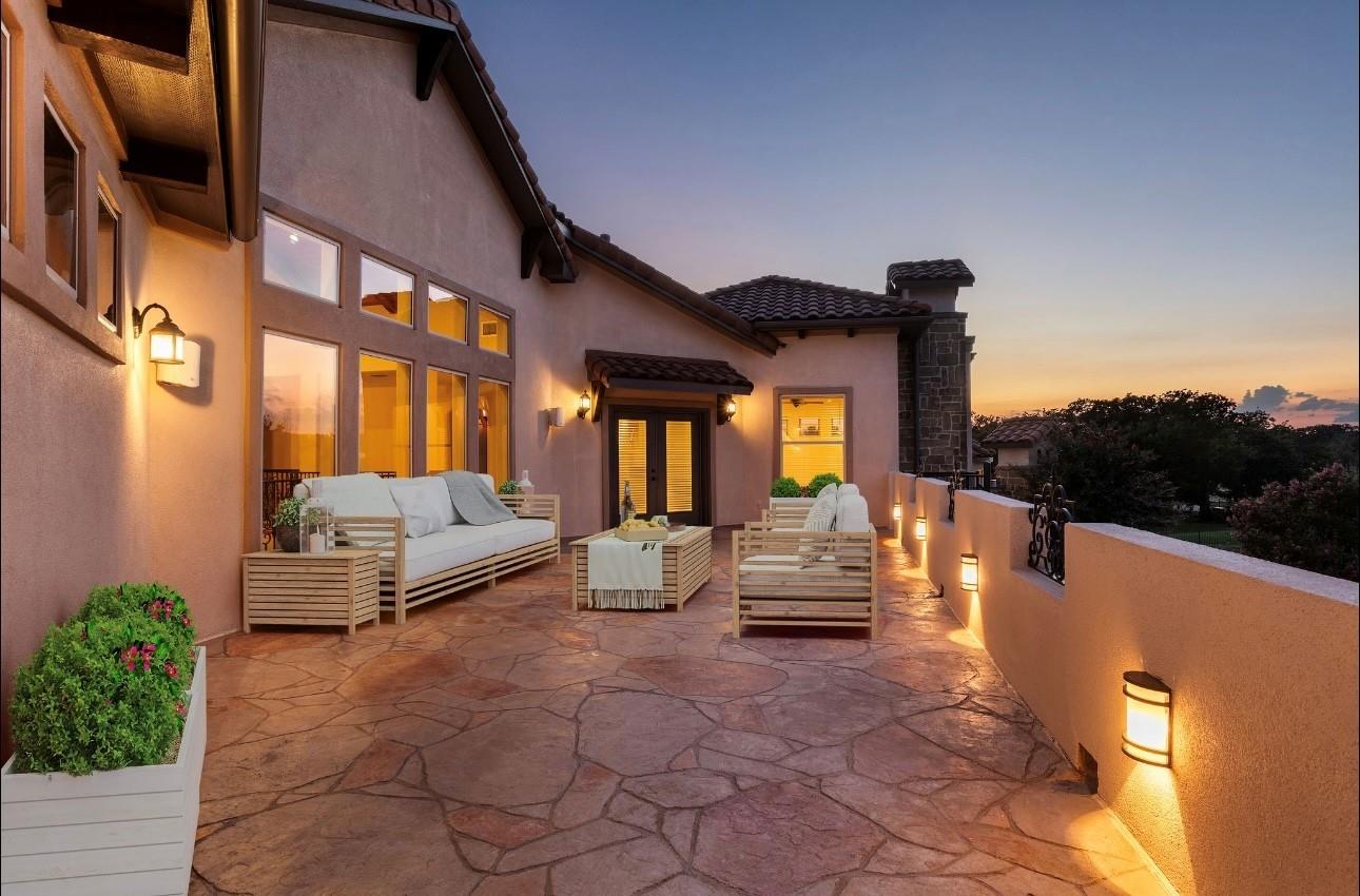 main property photo 37