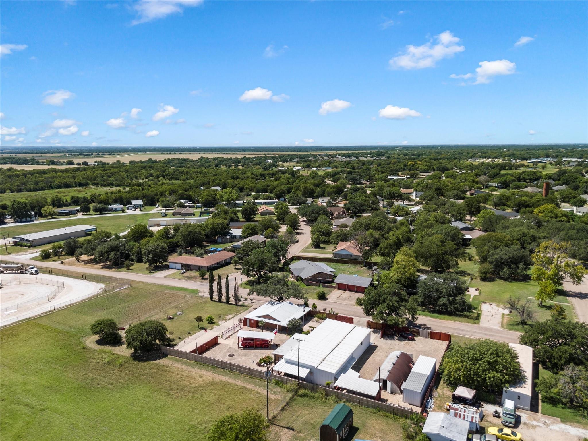 main property photo 39