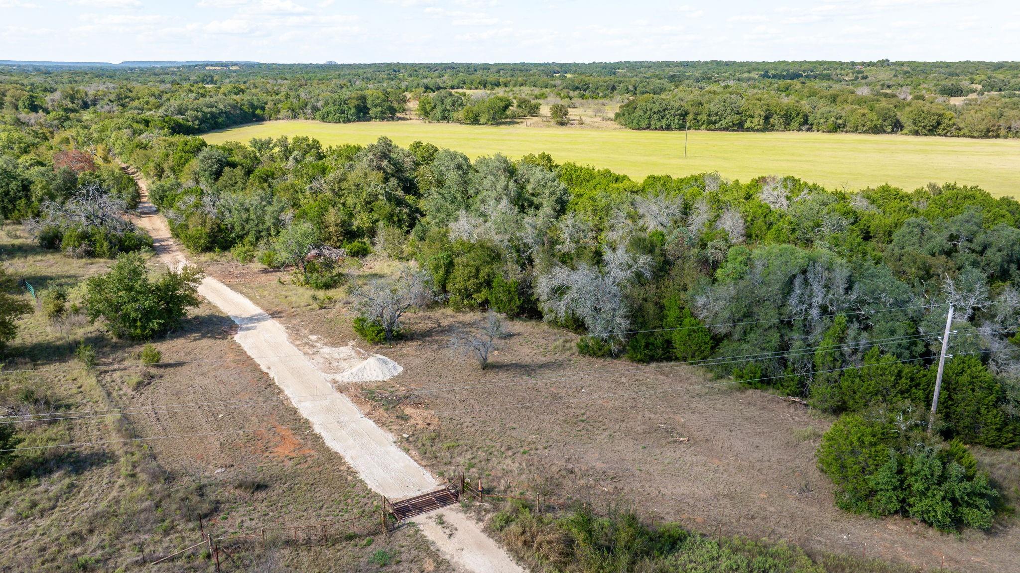 main property photo 19