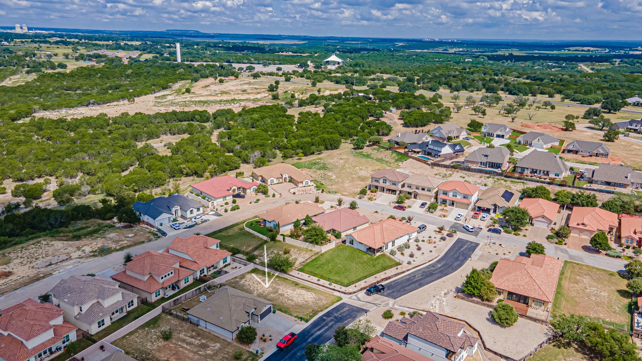 main property photo 12