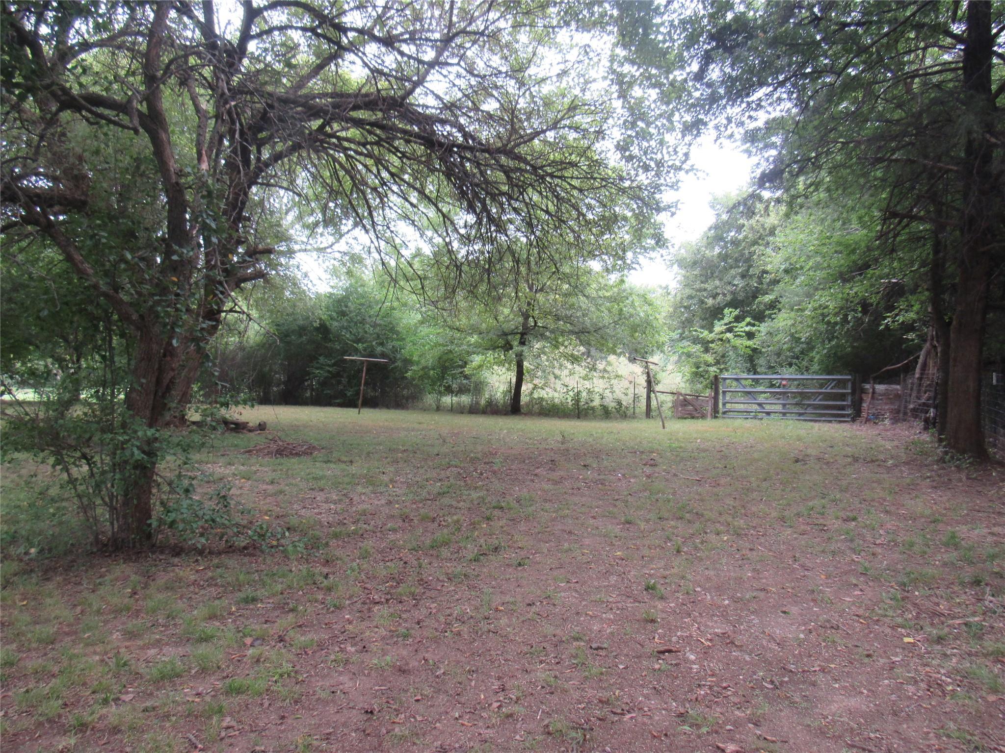 main property photo 7