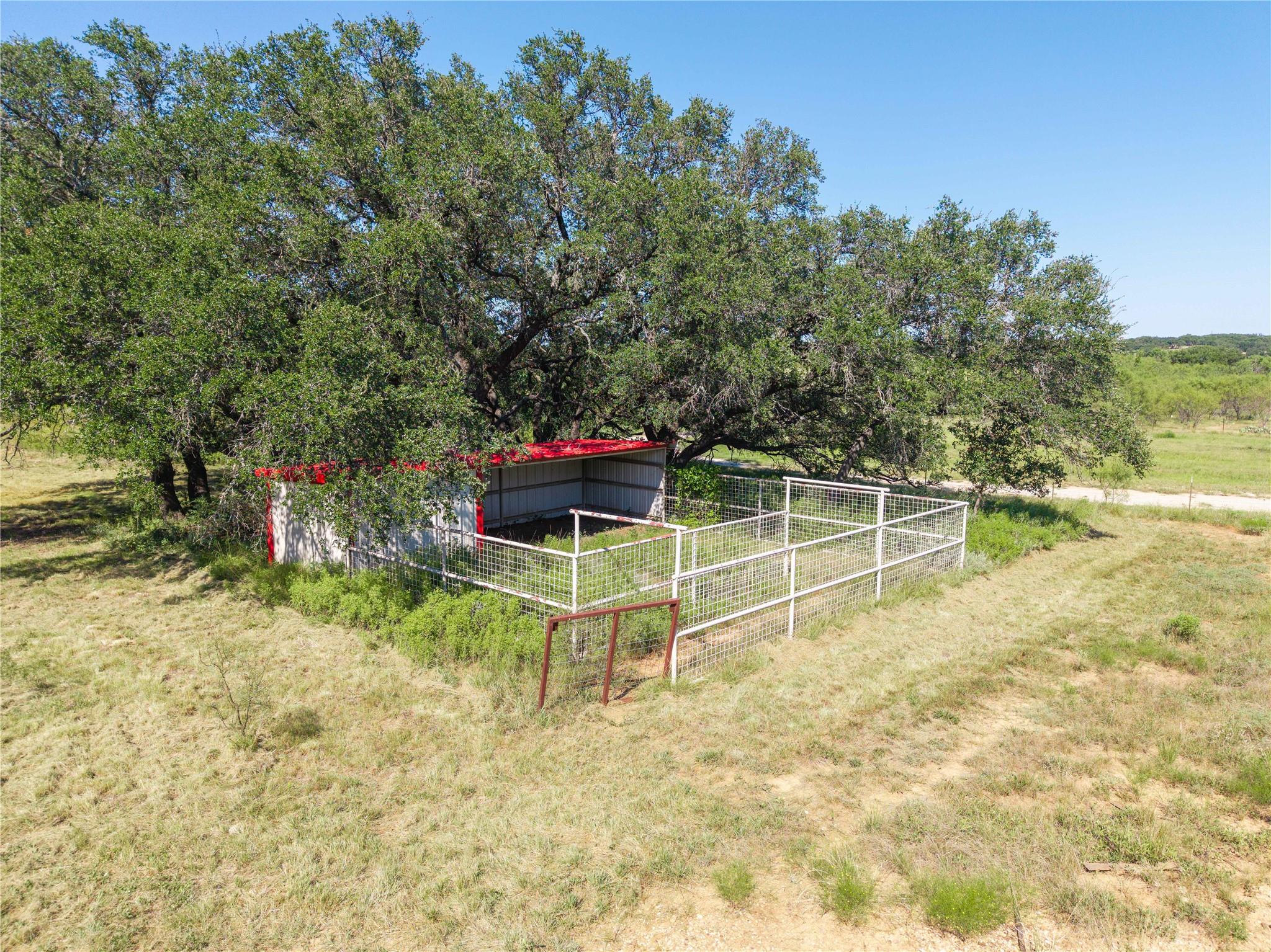 main property photo 35