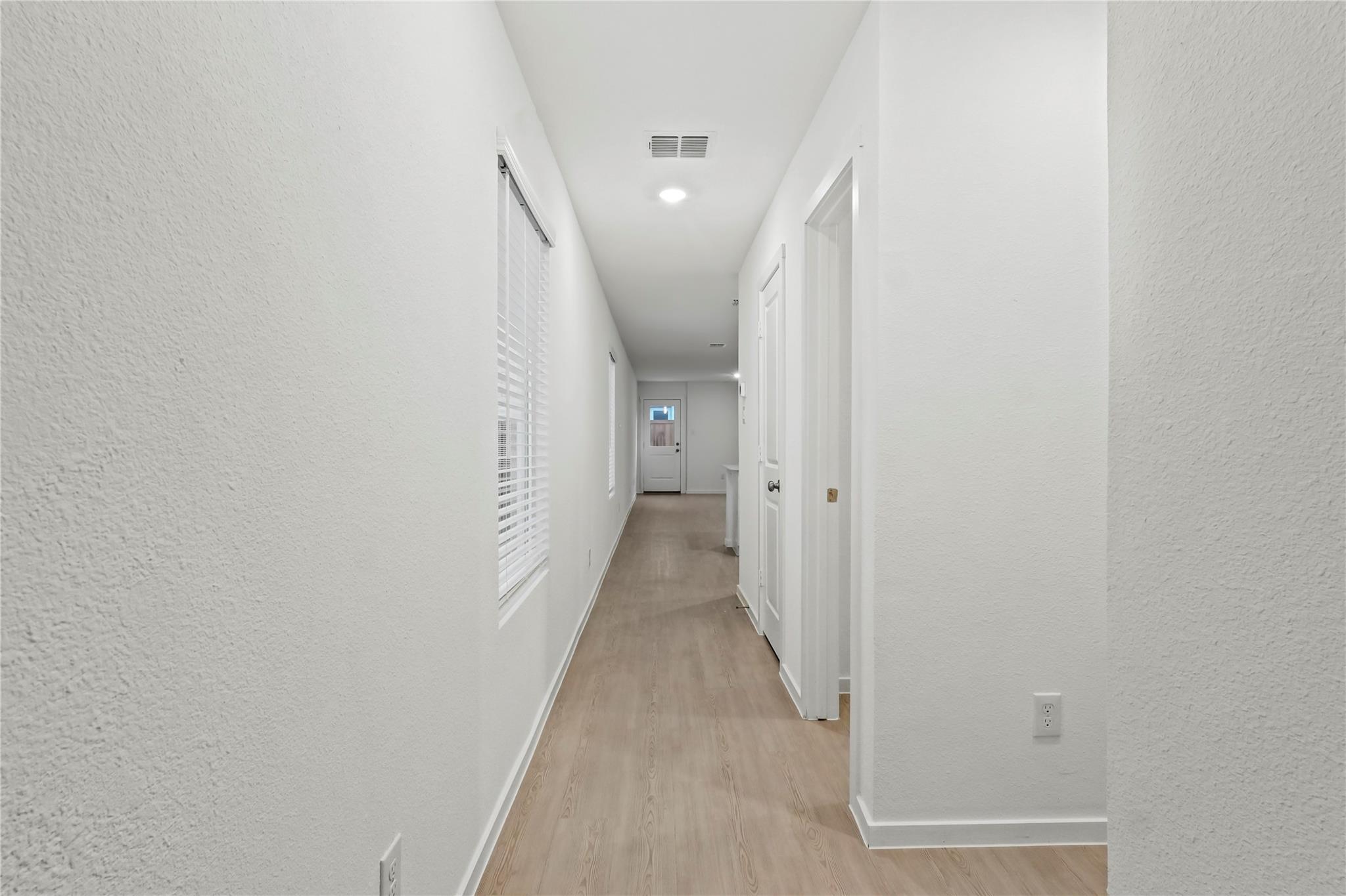 property viewer photo 1