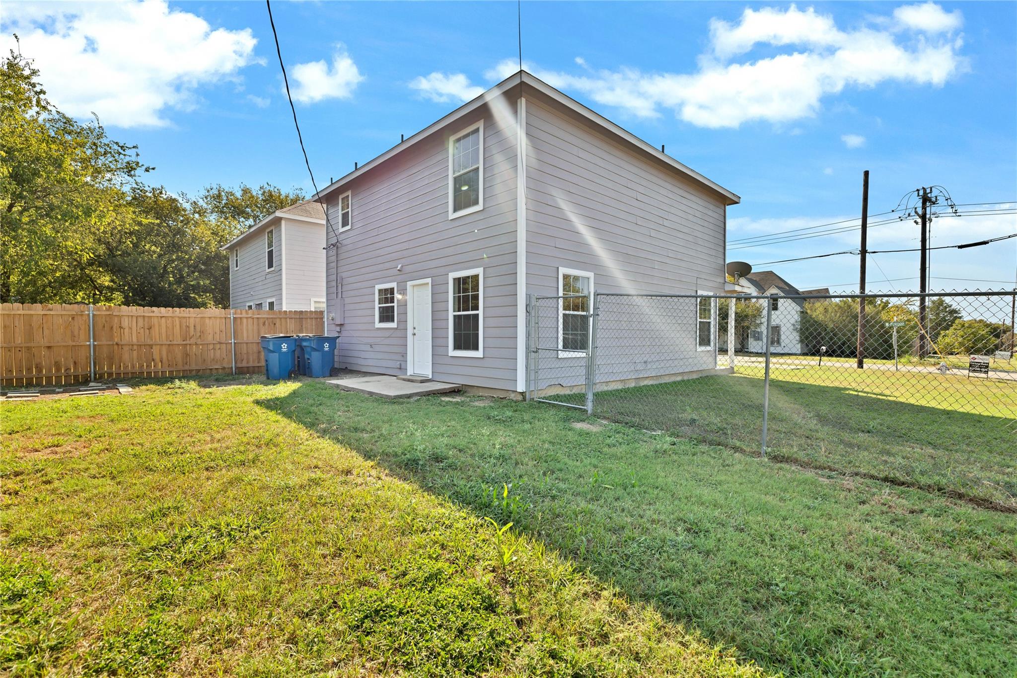 property viewer photo 22