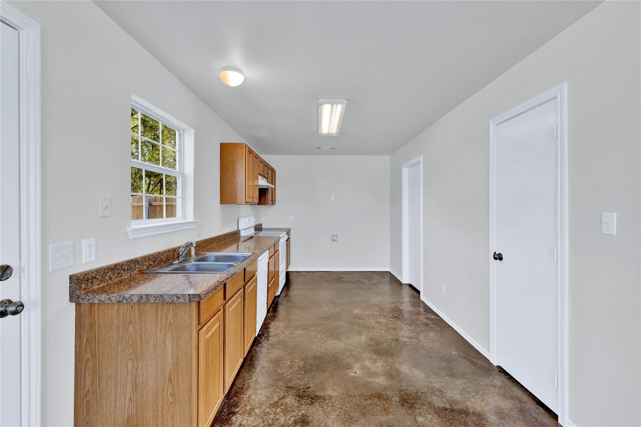 property viewer photo 9