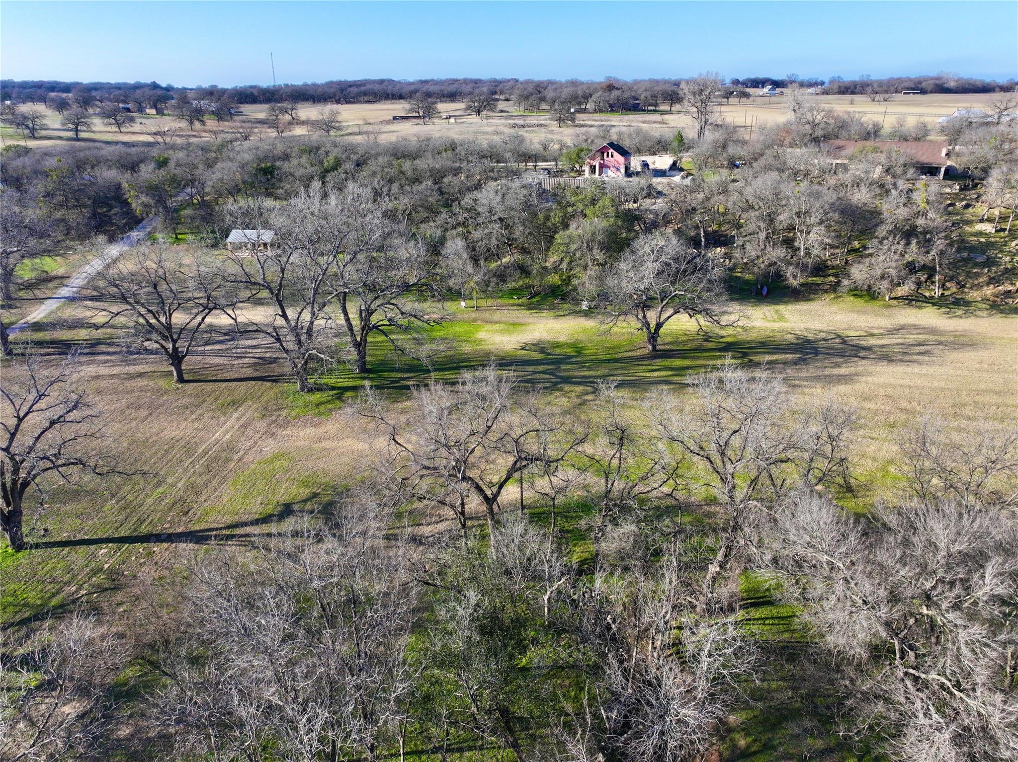main property photo 28