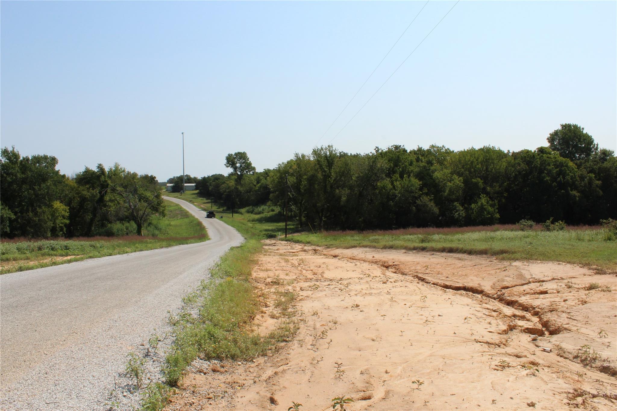 main property photo 6