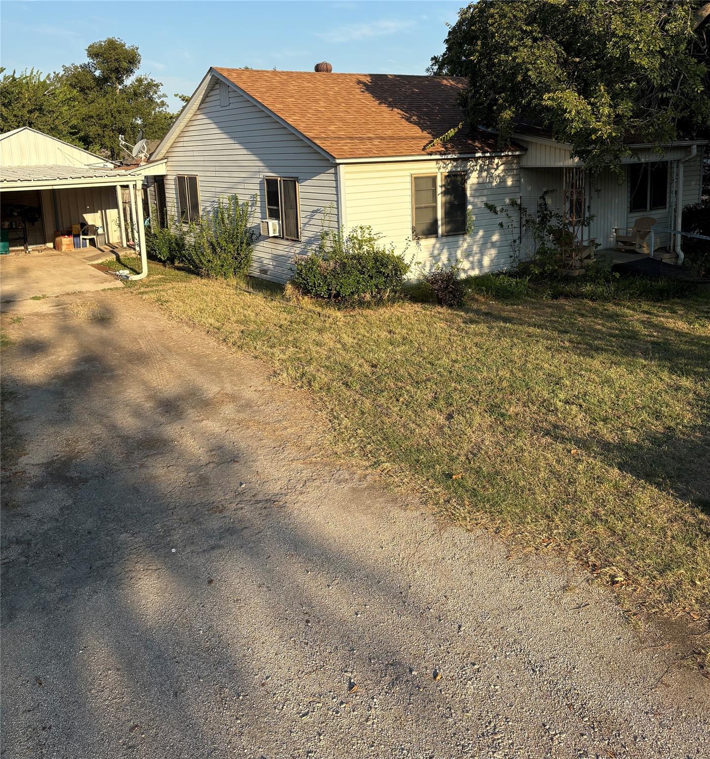 main property photo 6