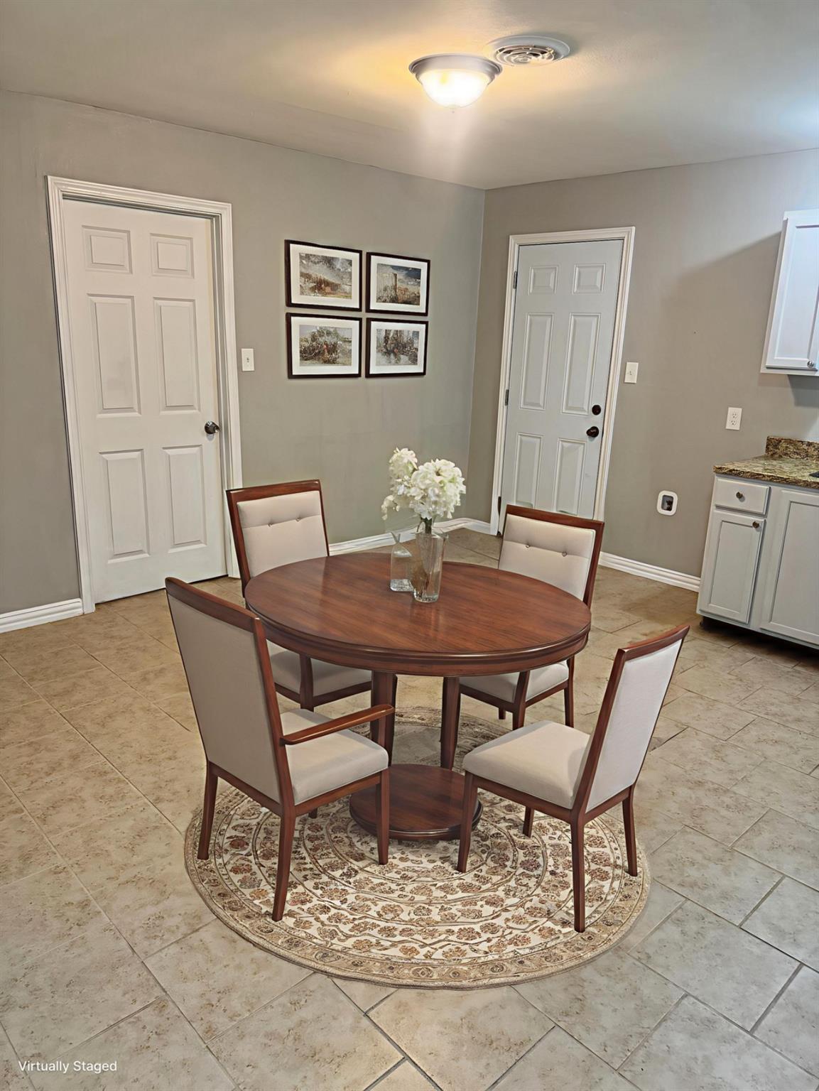 property viewer photo 6