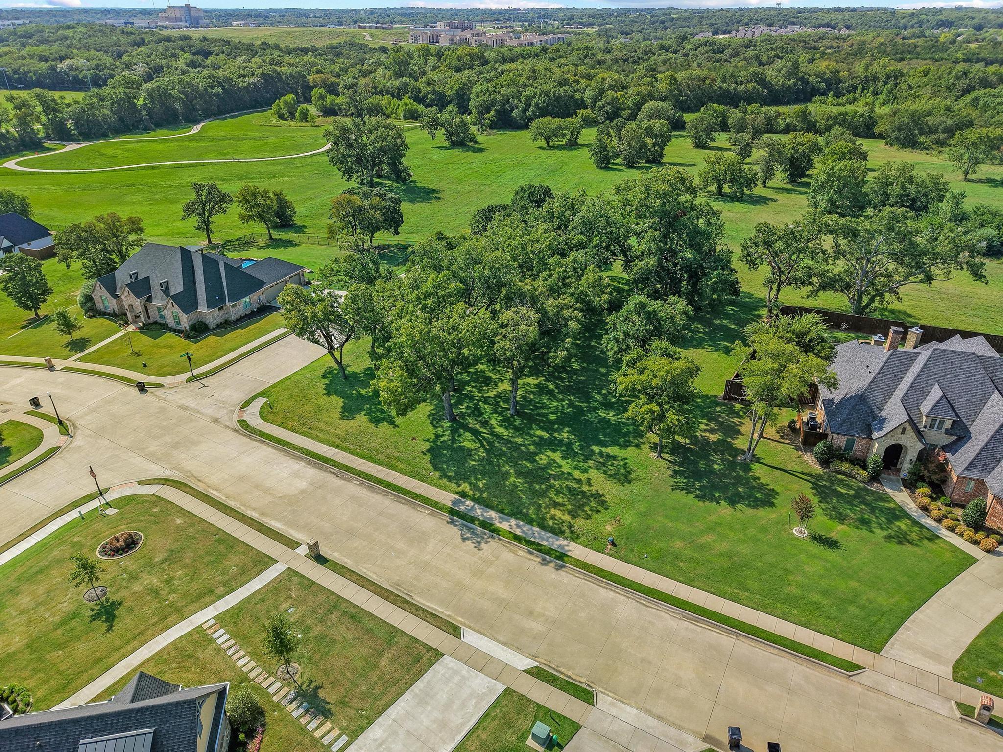 main property photo 9