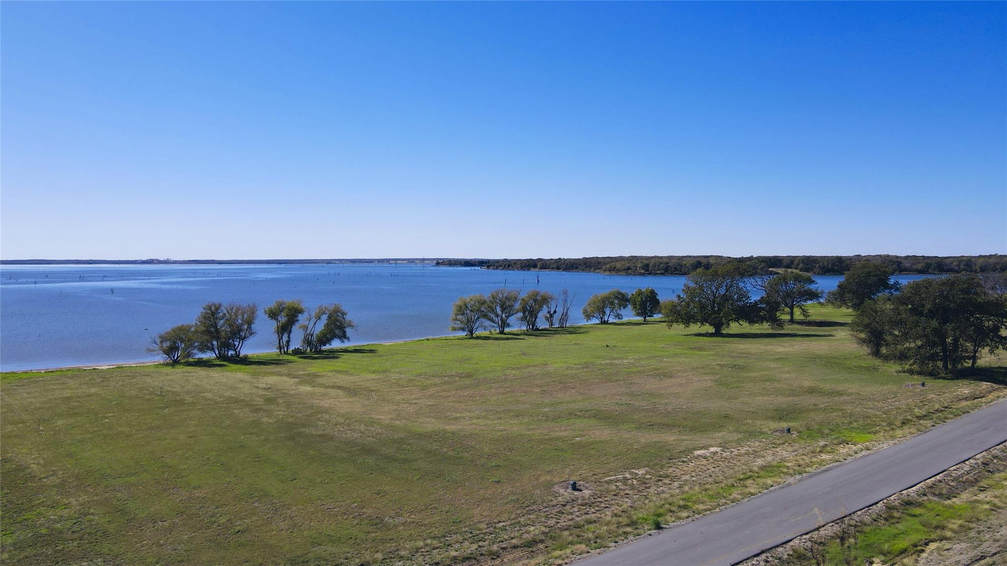 main property photo 35