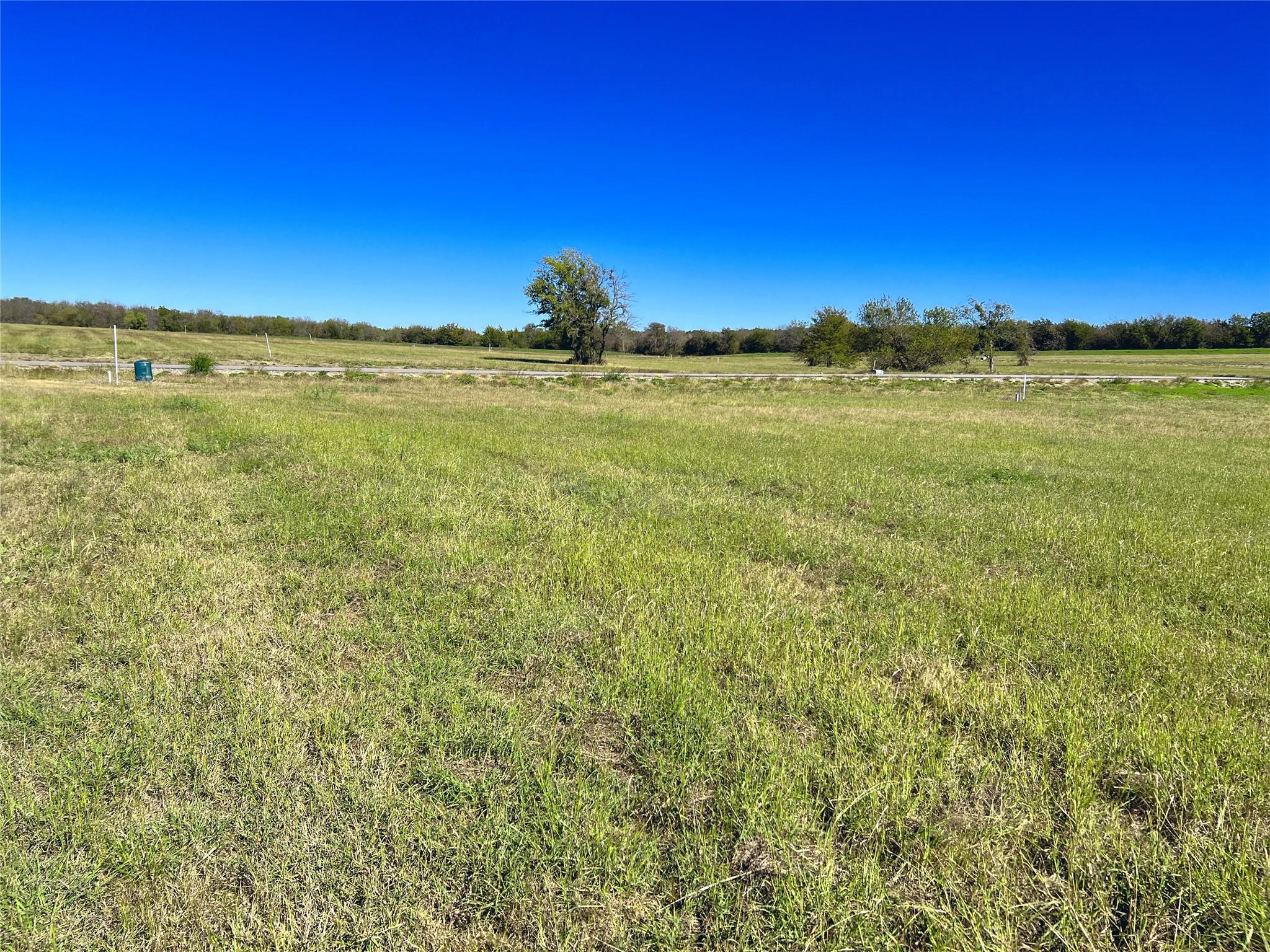 main property photo 7