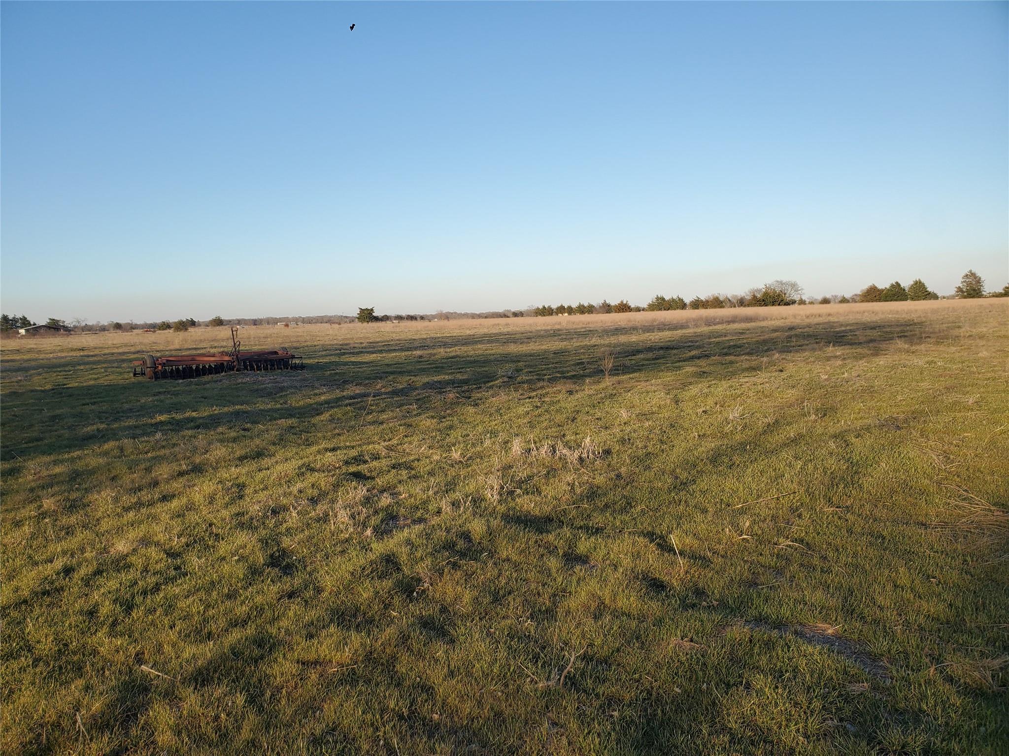 main property photo 10